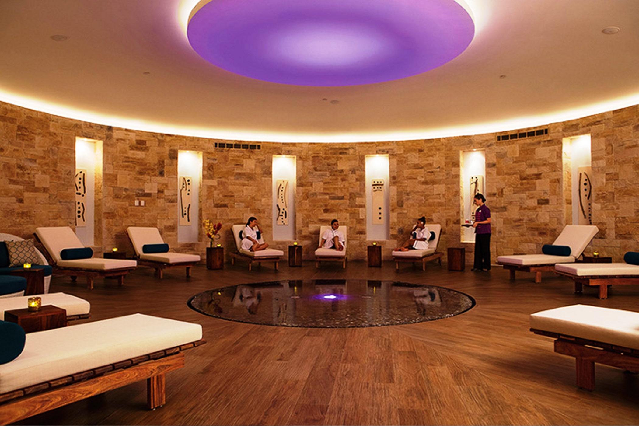 Breathless Riviera Cancún Resort&spa Resort