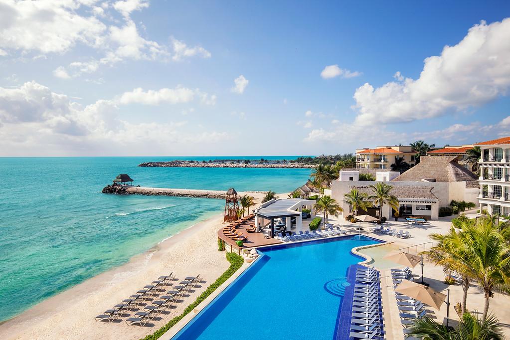 A Private Junior At The All-inclusive, Ventus At Marina El Cid & (adults Only)