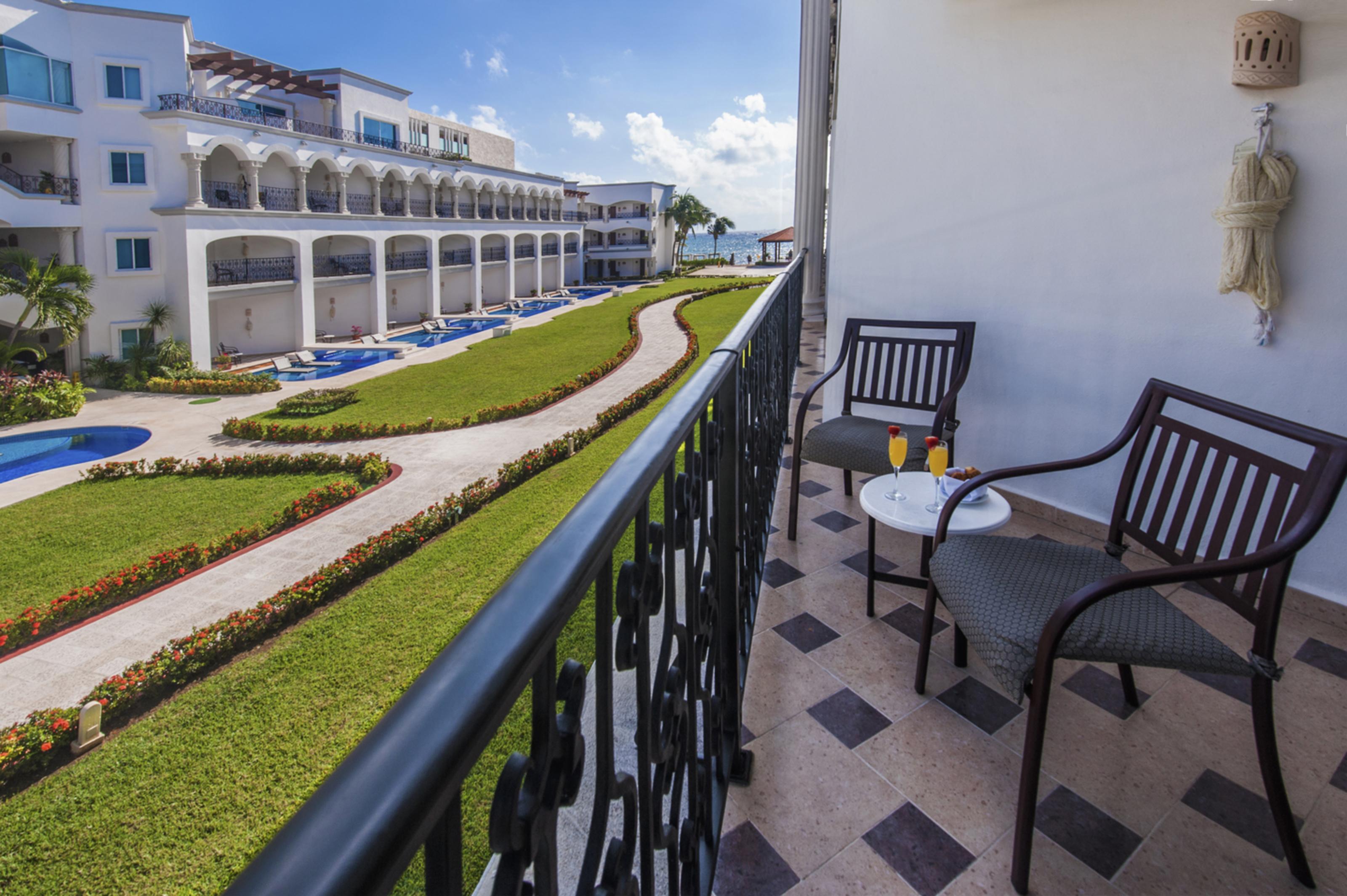 Hyatt Vivid Adult Only Resort 5*