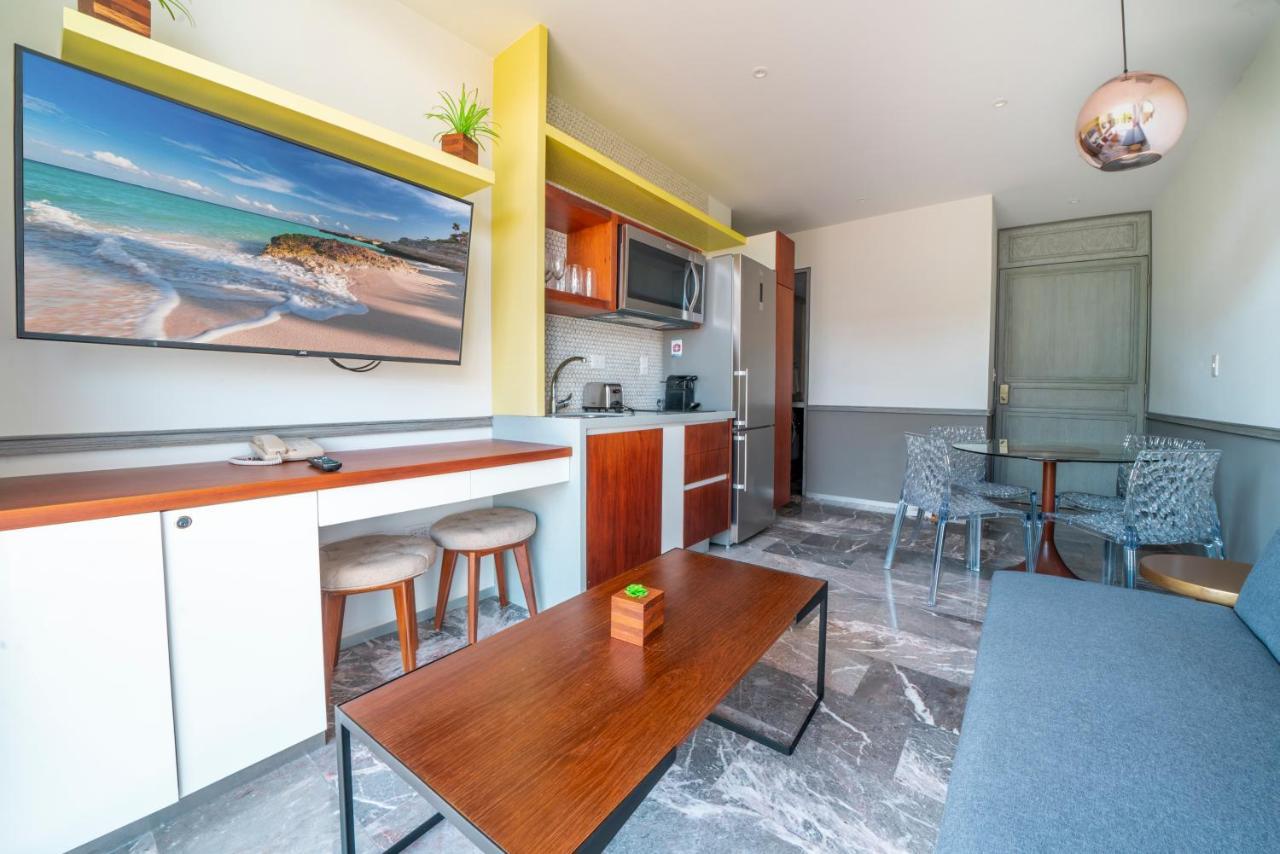 Luxury 2 Bedroom - Beautiful Ocean View At Singular Joy Residences, Jade Apartment *
