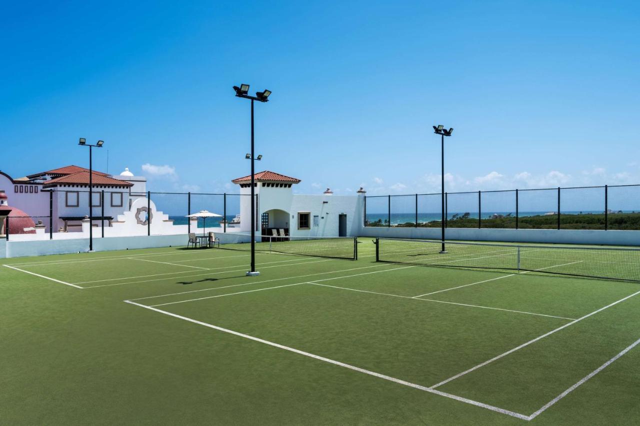 Grand Residences Riviera Cancun, 5*