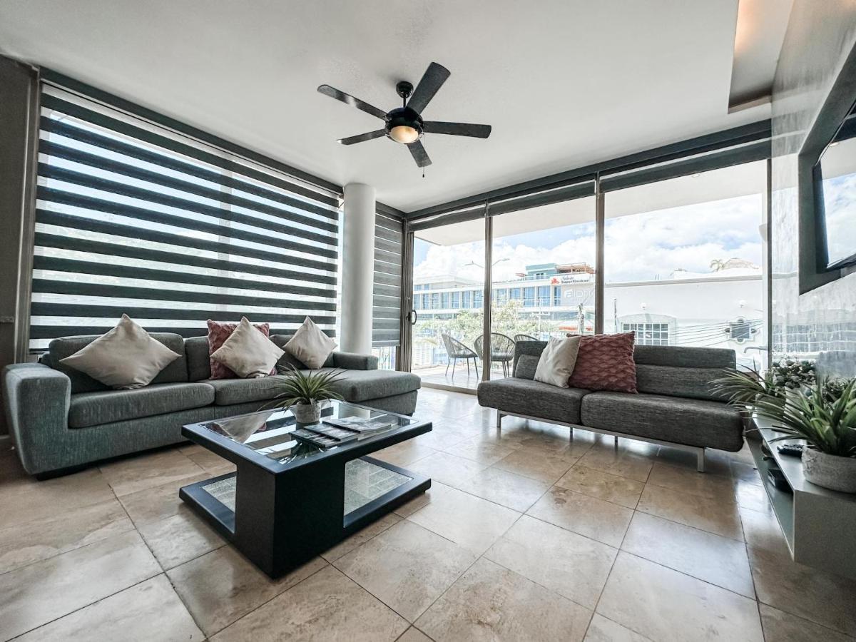 Dc 1103 Trendy Condo In Mamitas Beach Area Half Block To 5Th Playa del Carmen