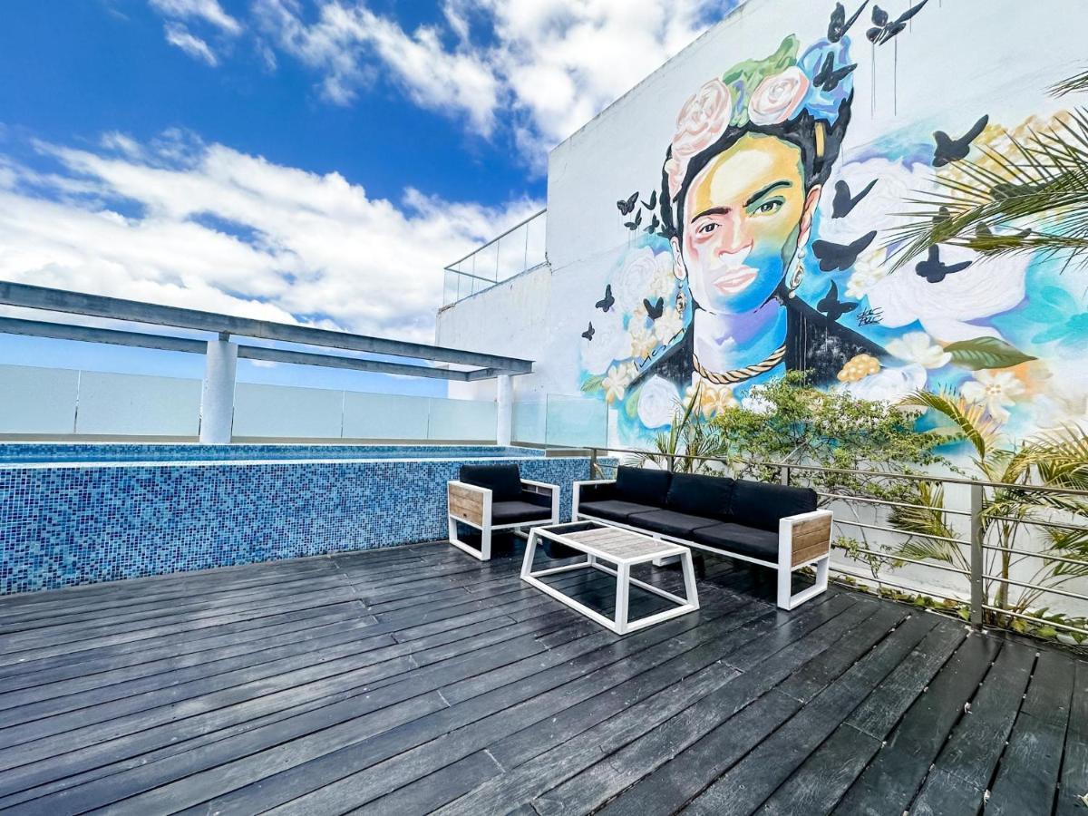 Apartment Dc 1103 Trendy Condo In Mamitas Beach Area Half Block To 5Th