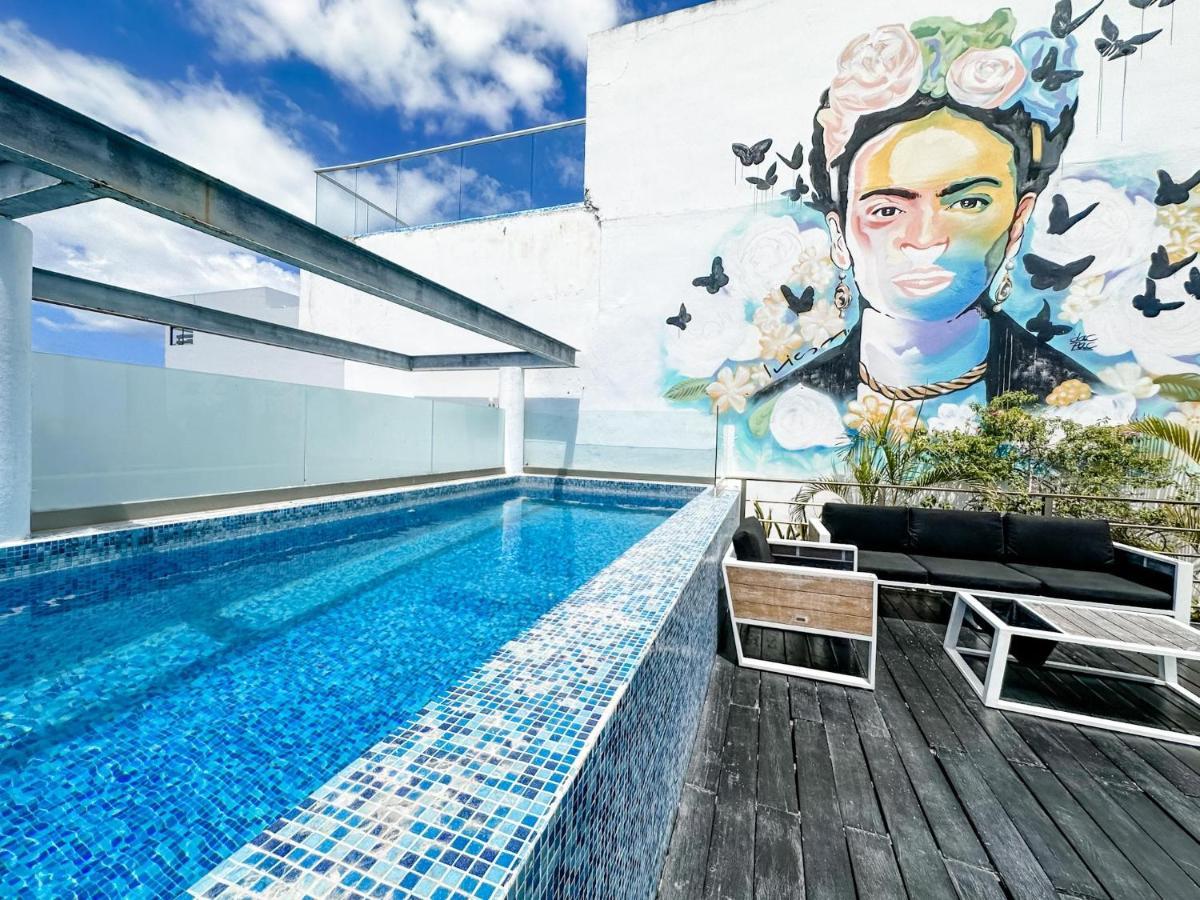 Apartment Dc 1103 Trendy Condo In Mamitas Beach Area Half Block To 5Th Playa del Carmen