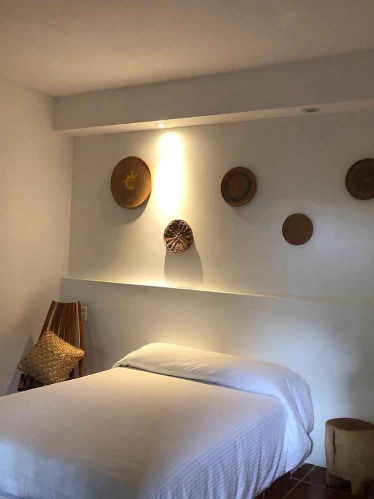 Hotel L Hotelito