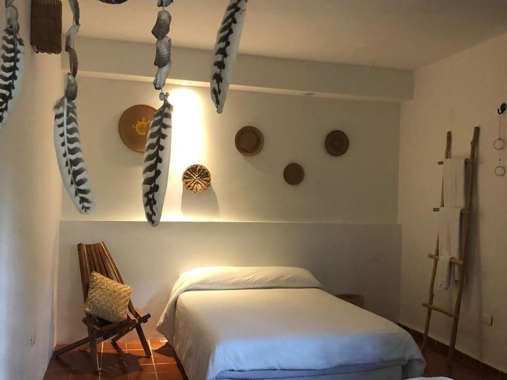 L Hotelito Hotel 3*