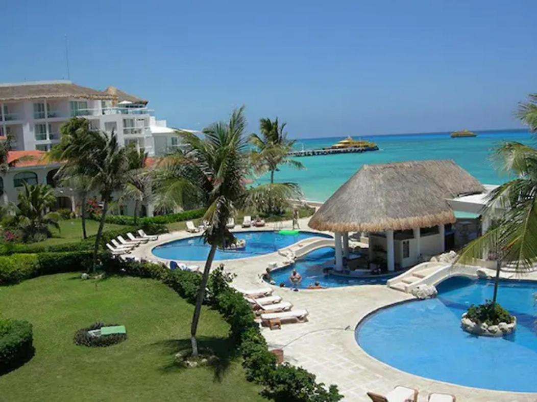 Apartamento Bonito Departamento: Beachfront Oasis Near Quinta Avenida *