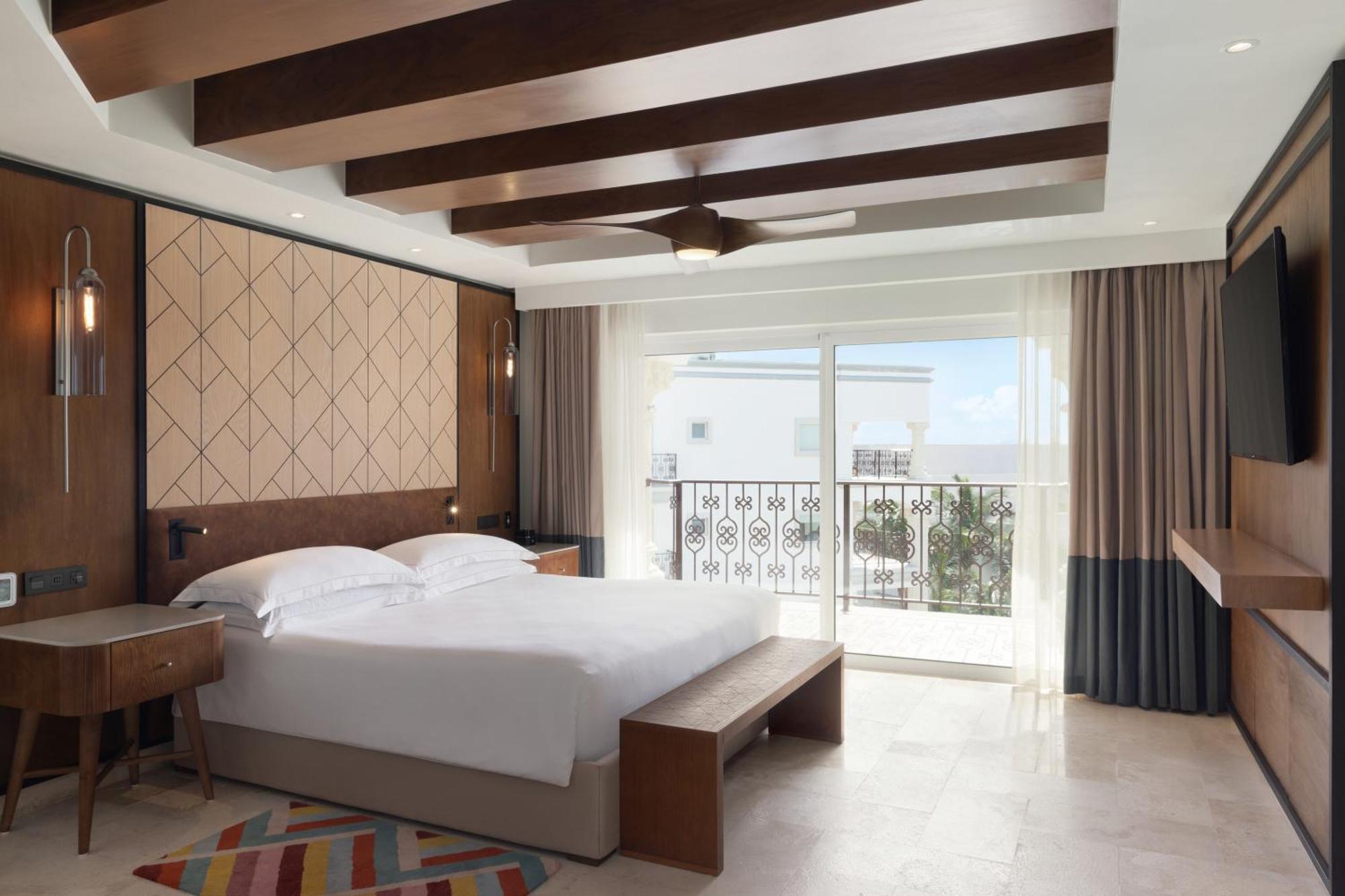 Hyatt Vivid Adult Only Resort 5*