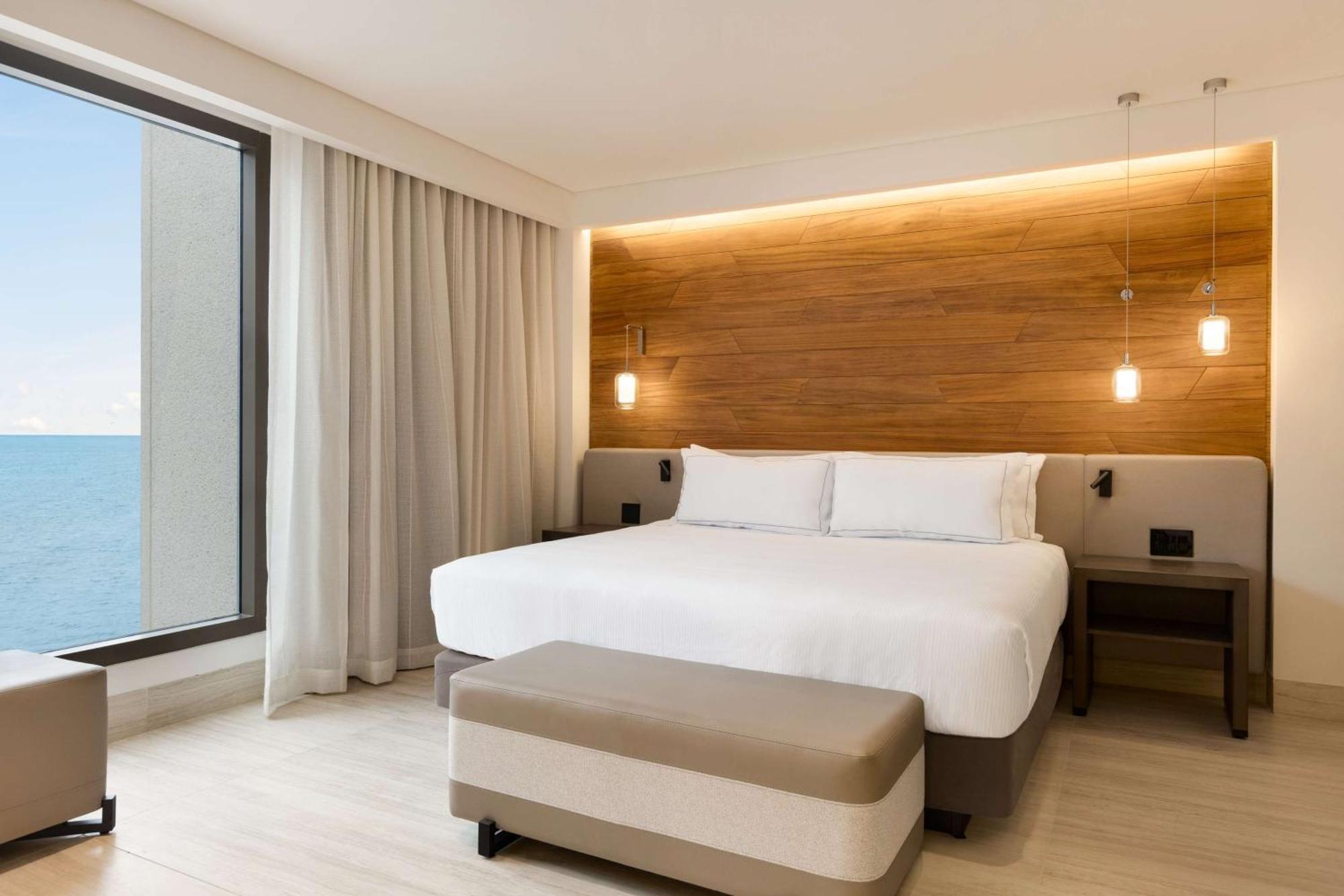 Hilton Cancun, An 5* Puerto Morelos