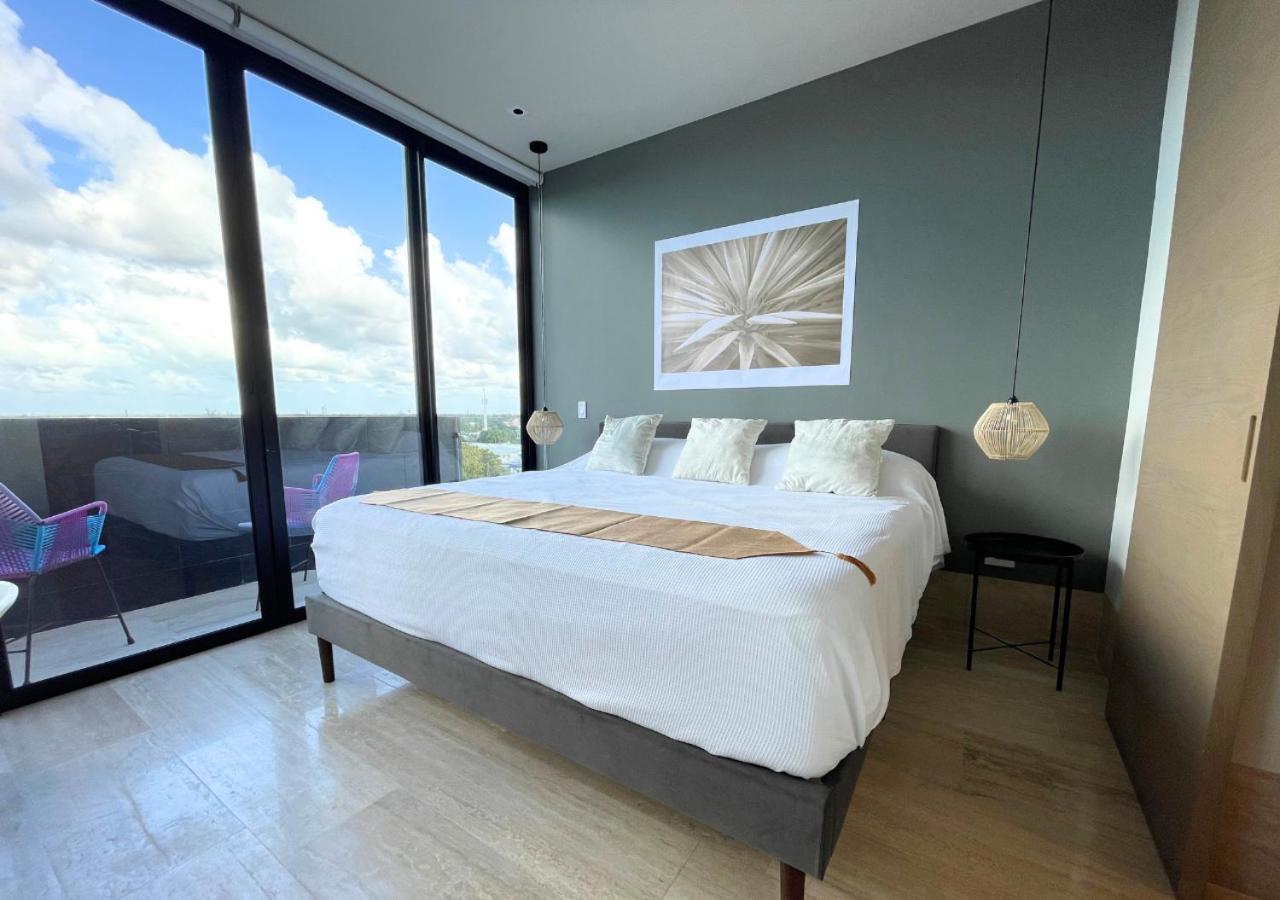 Brand New With Rooftop Pool Сasa de vacaciones
