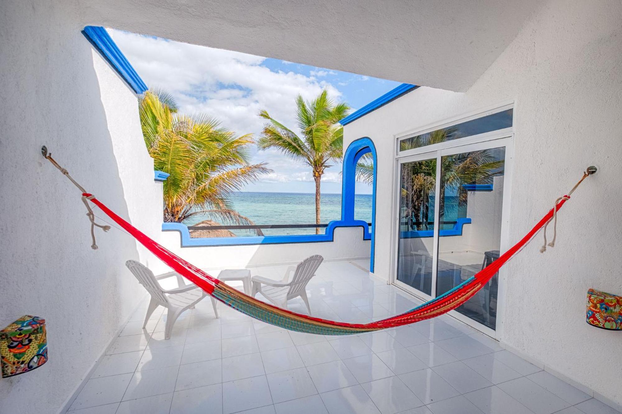 Hotel Del Sol Beachfront