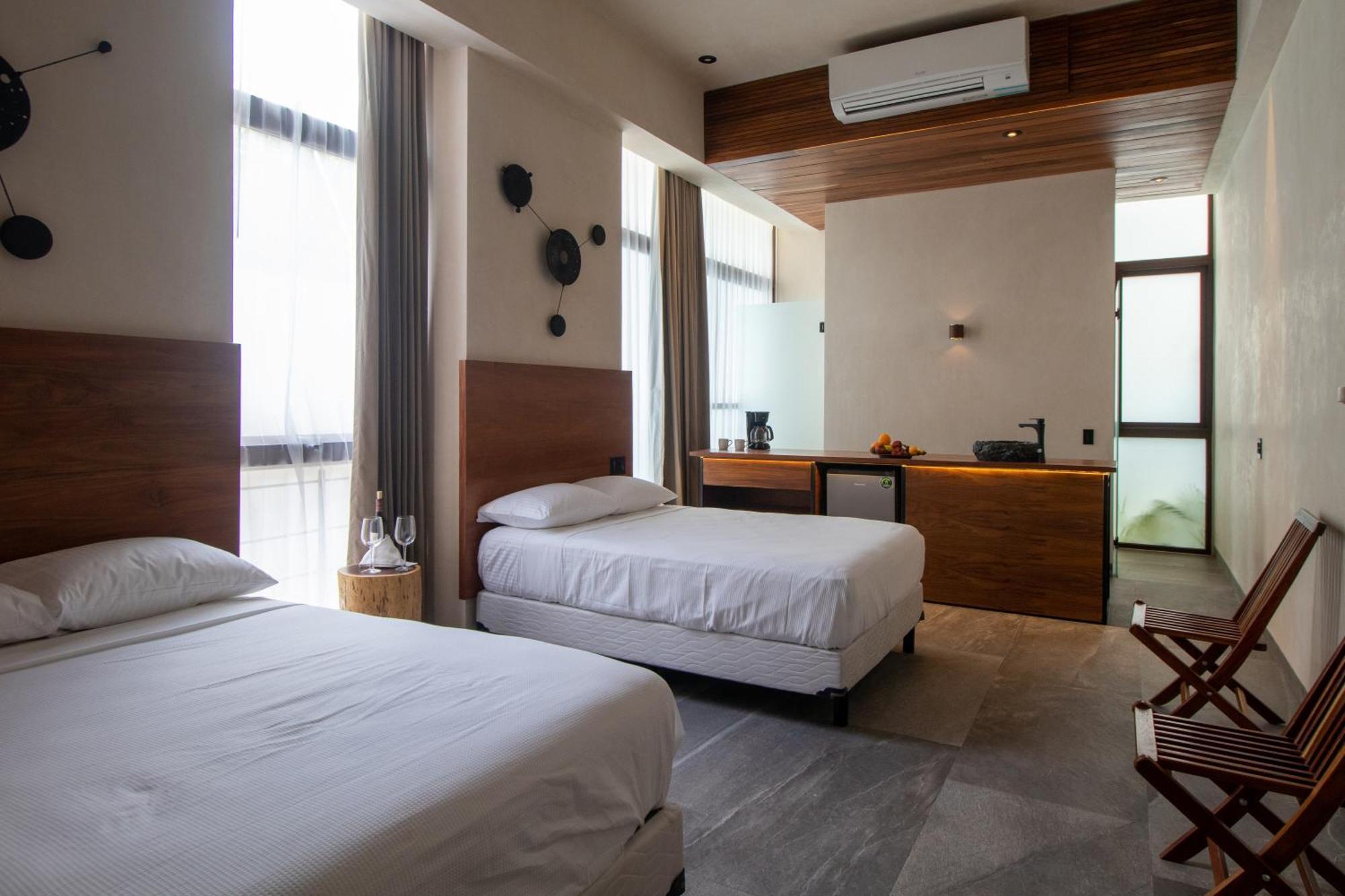 Prana Boutique 4*