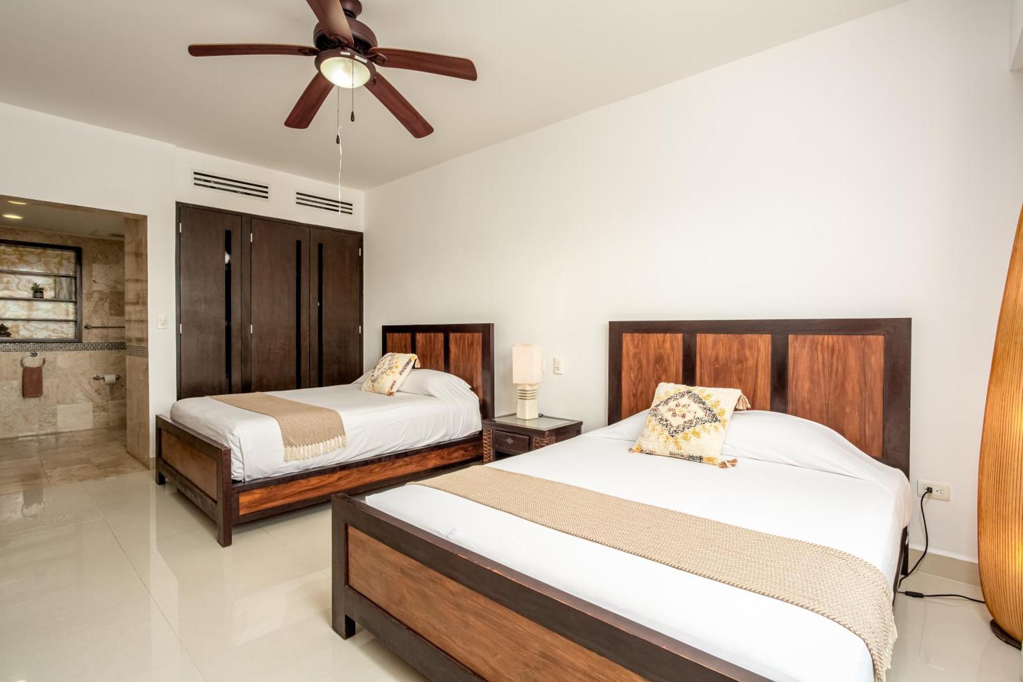 Aventuras Club Apartahotel 4*