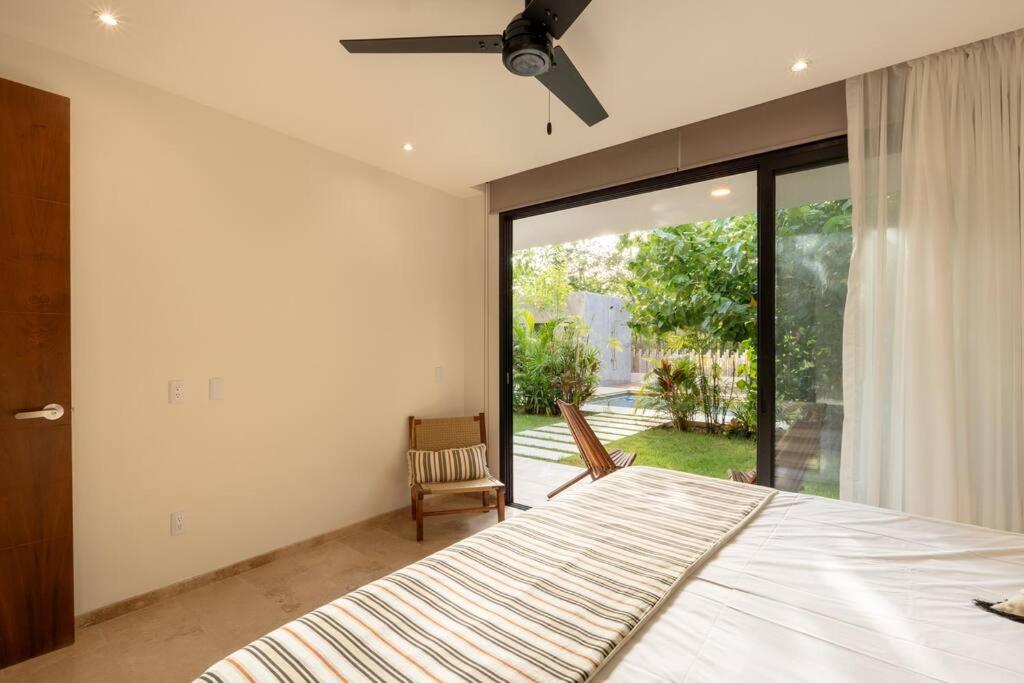 Apartment Brand New Pool Side 2br Private Concierge