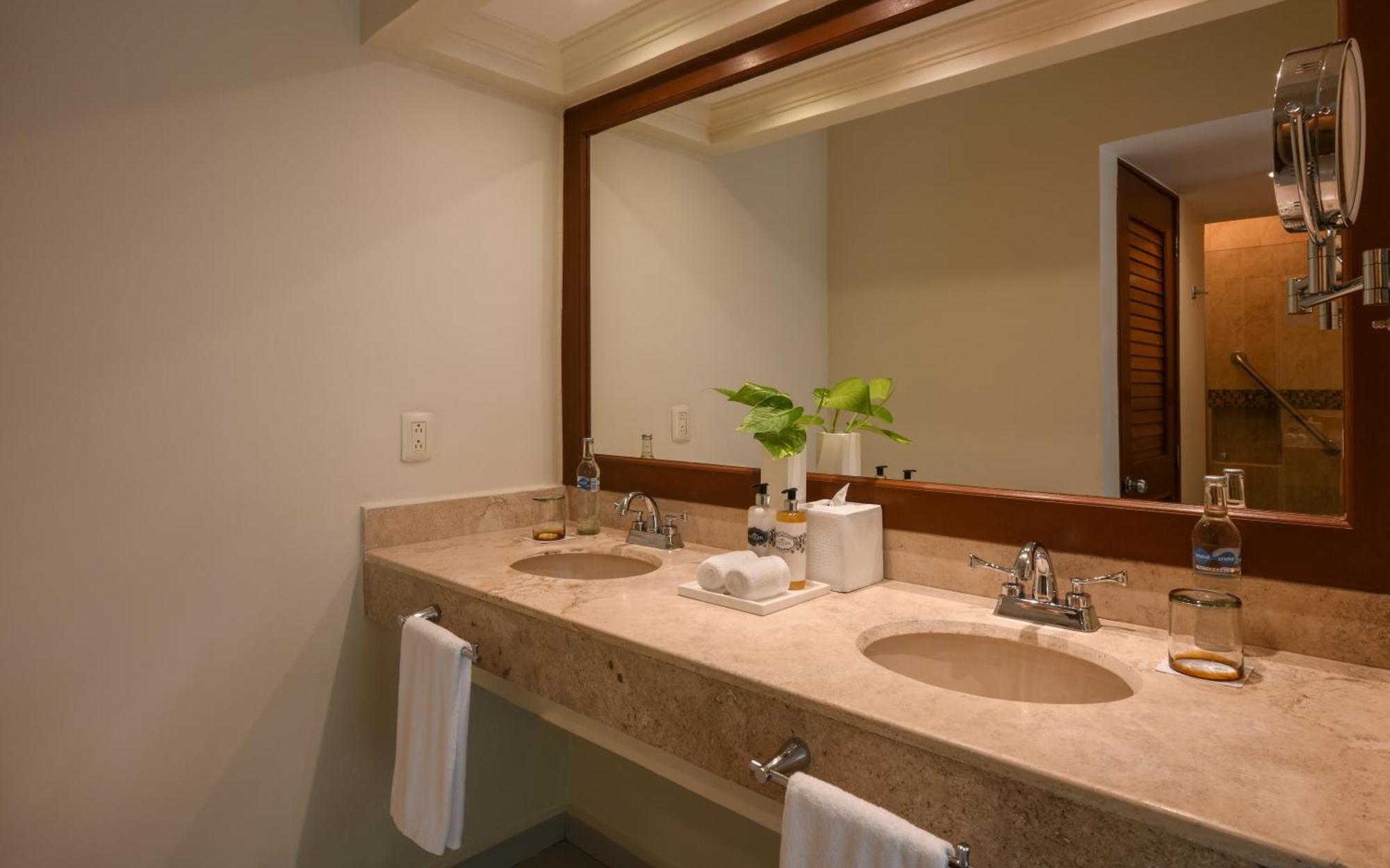 Resort El Dorado Seaside Palms, Catamaran, Cenote & Inclusive (adults Only) Xpu Ha