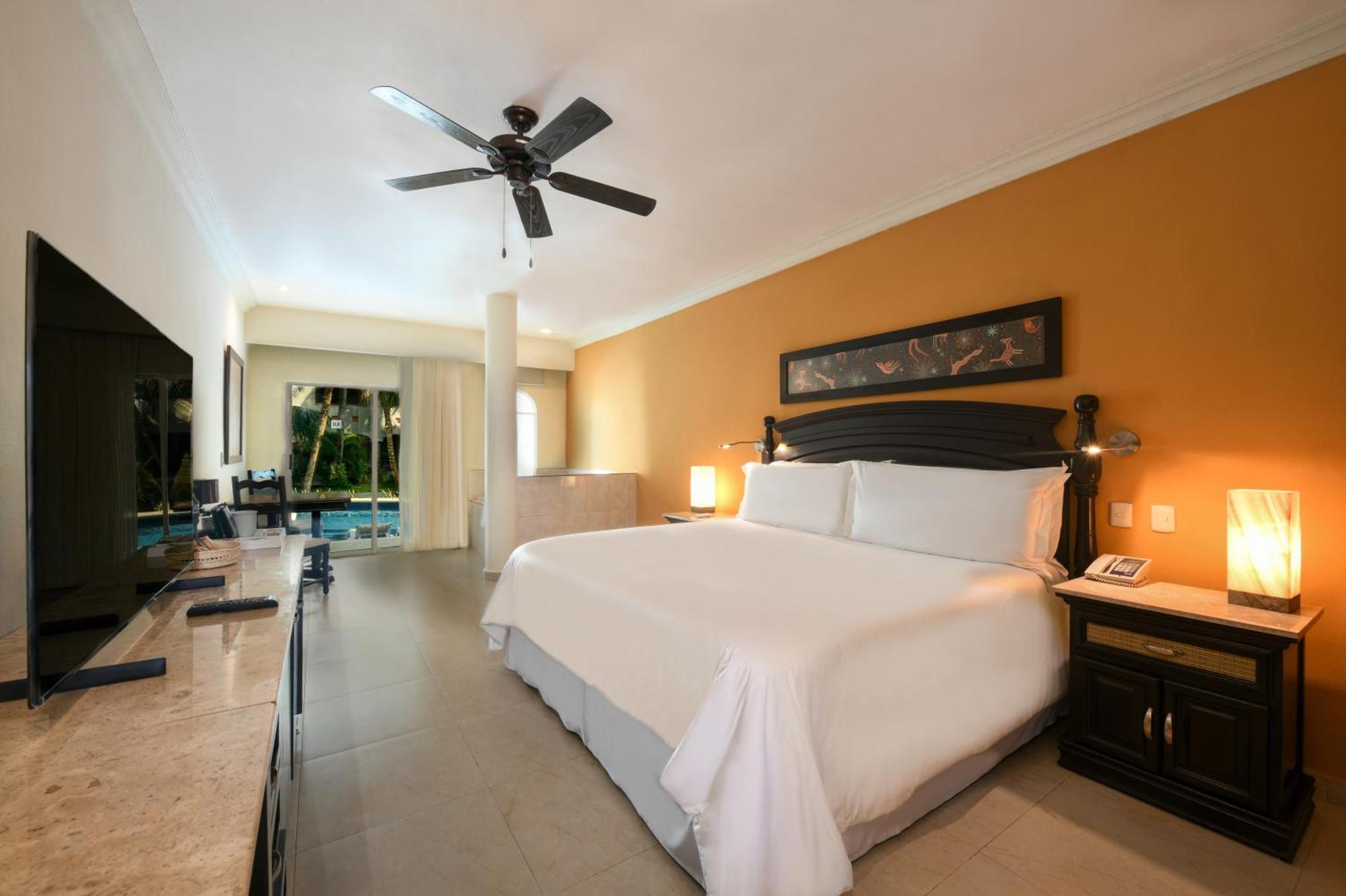 Resort El Dorado Seaside Palms, Catamaran, Ecoturistic Ranch, All & More Inclusive - Adults Only