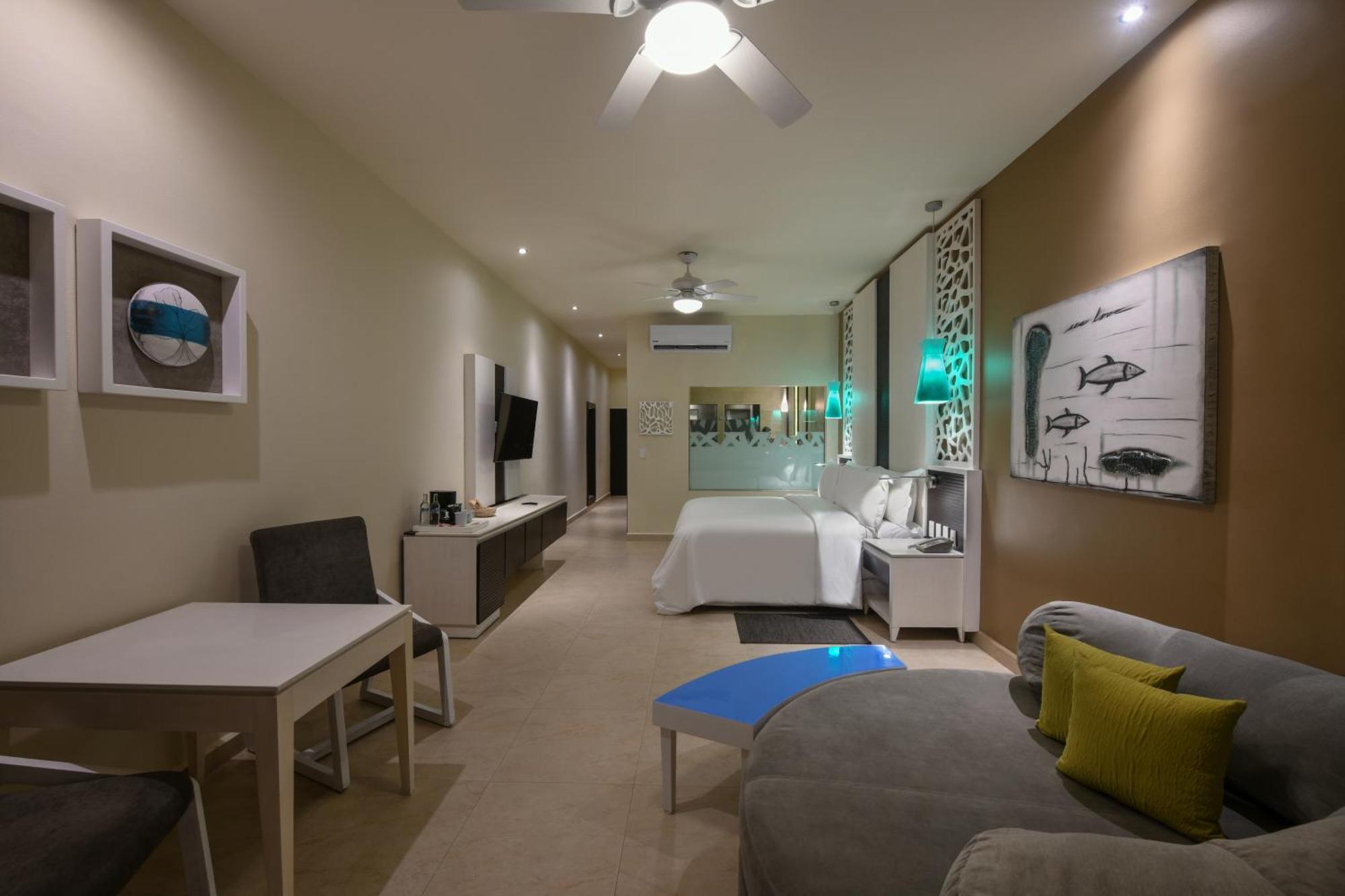Resort El Dorado Seaside Suites, Catamaran, Ecoturistic Ranch, All & More Inclusive - Adults Only