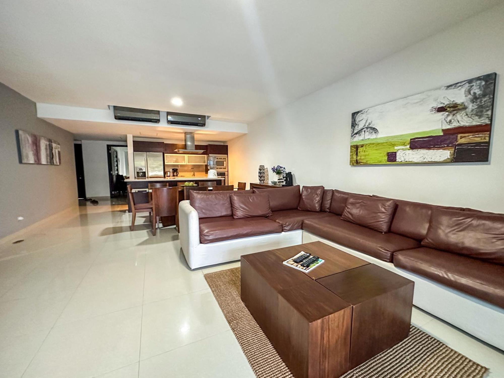 Mareazul Apartment *