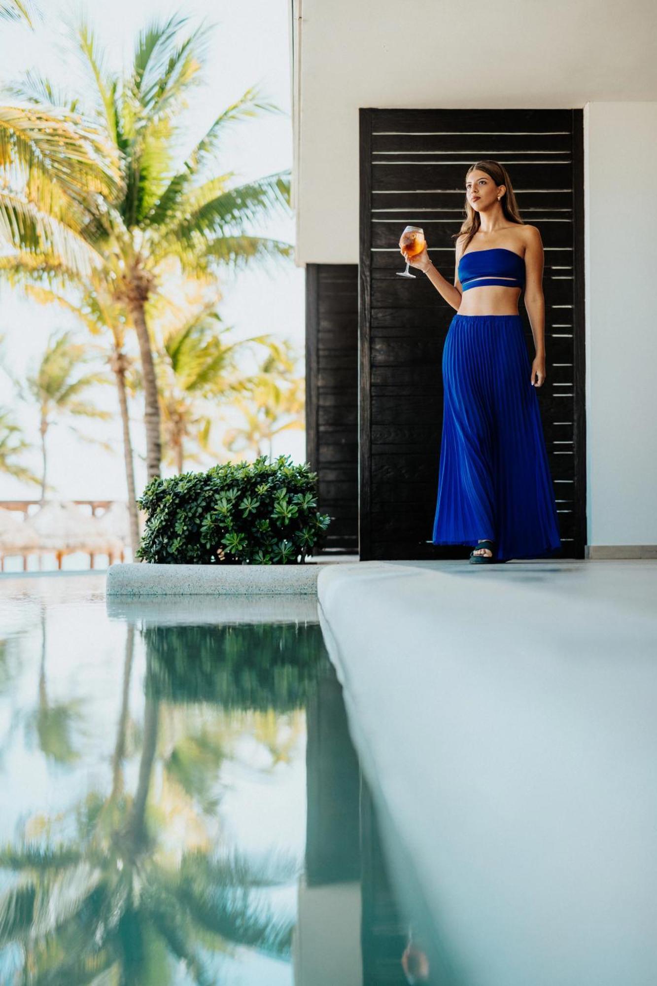 Breathless Riviera Cancún Resort&spa Resort