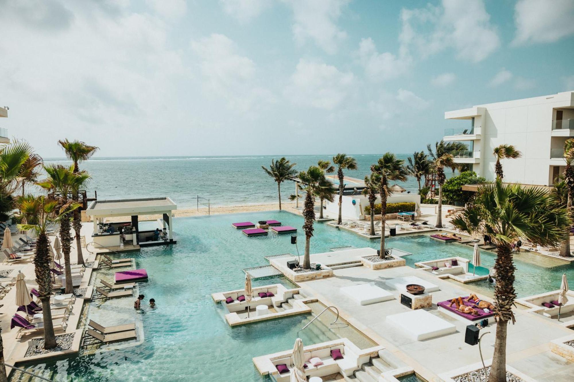 Breathless Riviera Cancún Resort&spa