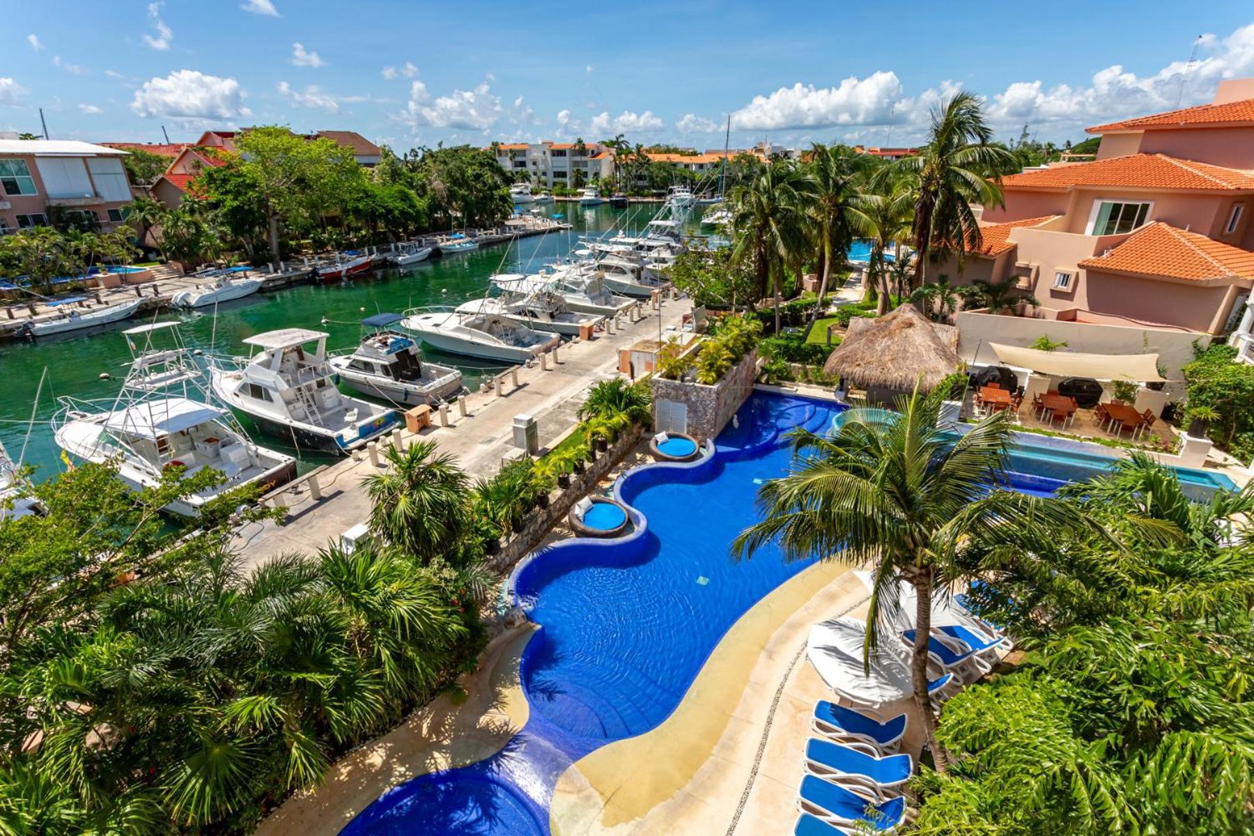 Aventuras Club Puerto Aventuras