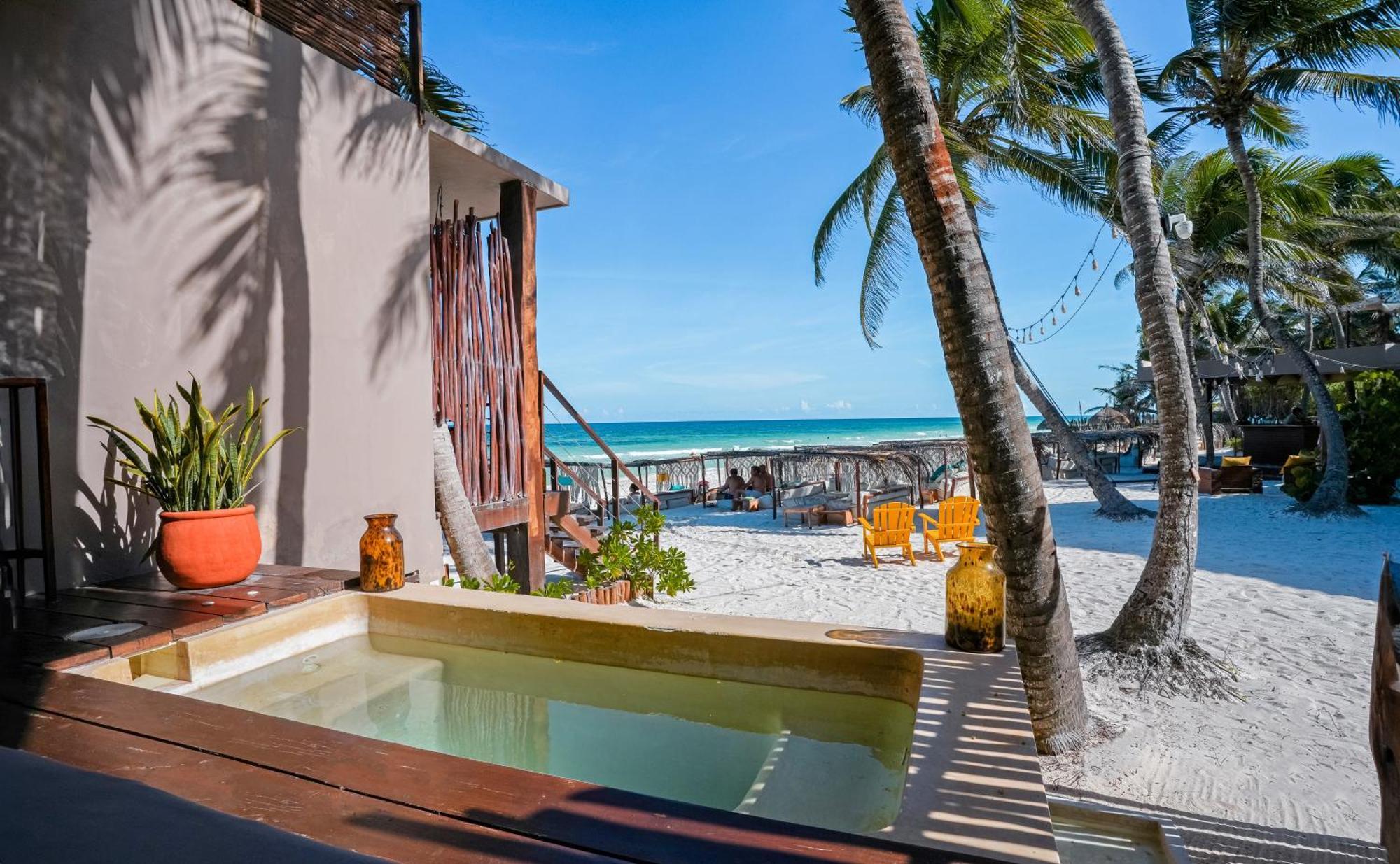 Hotel La Zebra Tulum, A Small Luxury Hotel 5*