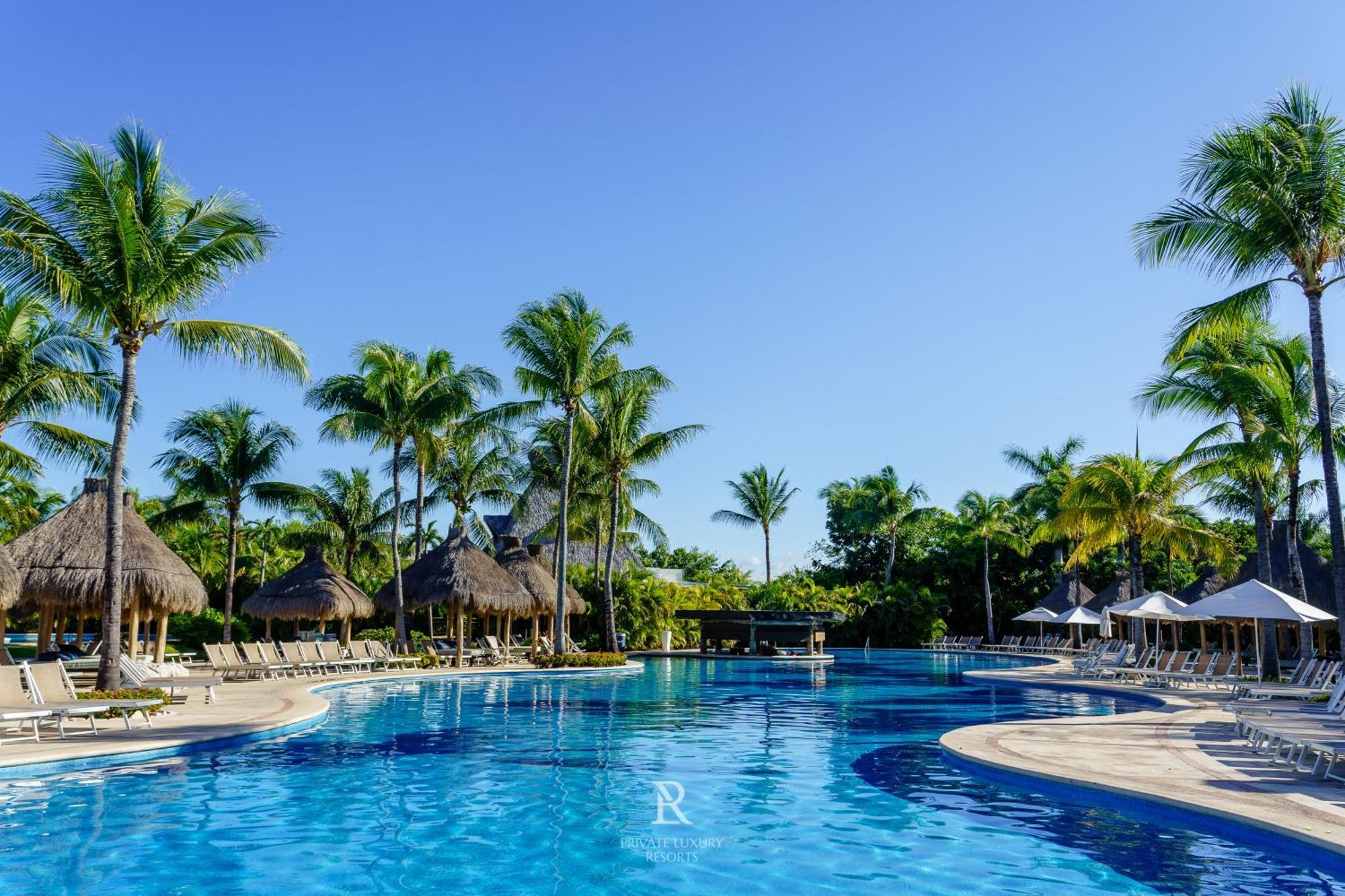 Resort Estates One Bedroom- Riviera Maya *