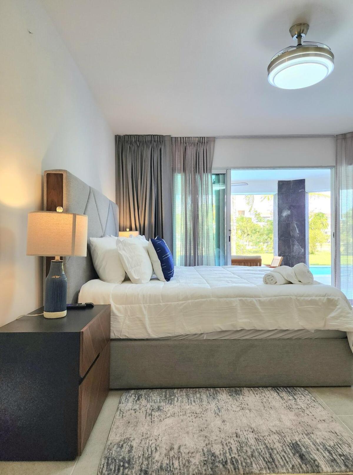 Apartamento Mareazul Luxury Swim-up And Private Club