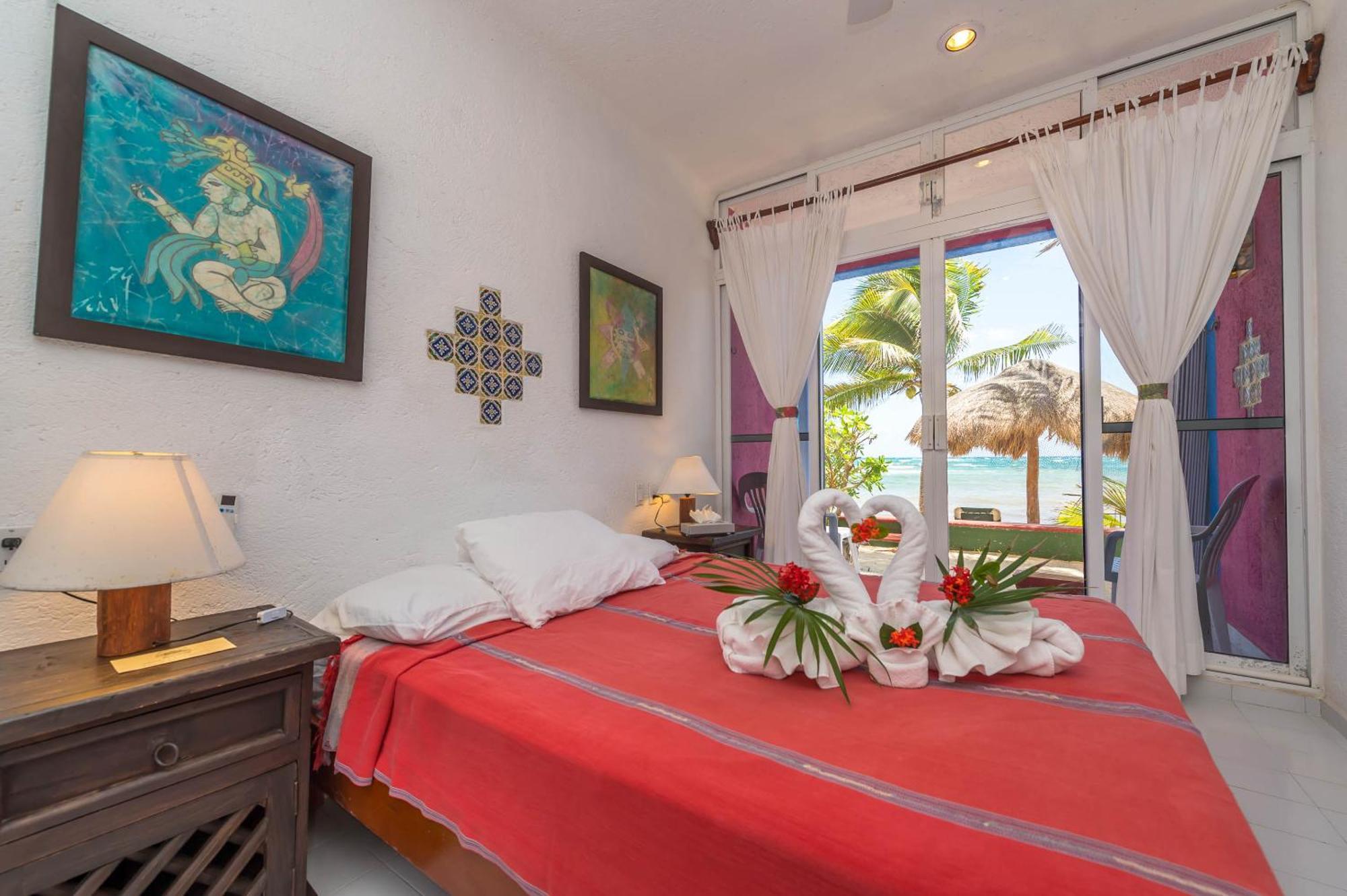 Hotel Del Sol Beachfront 2*