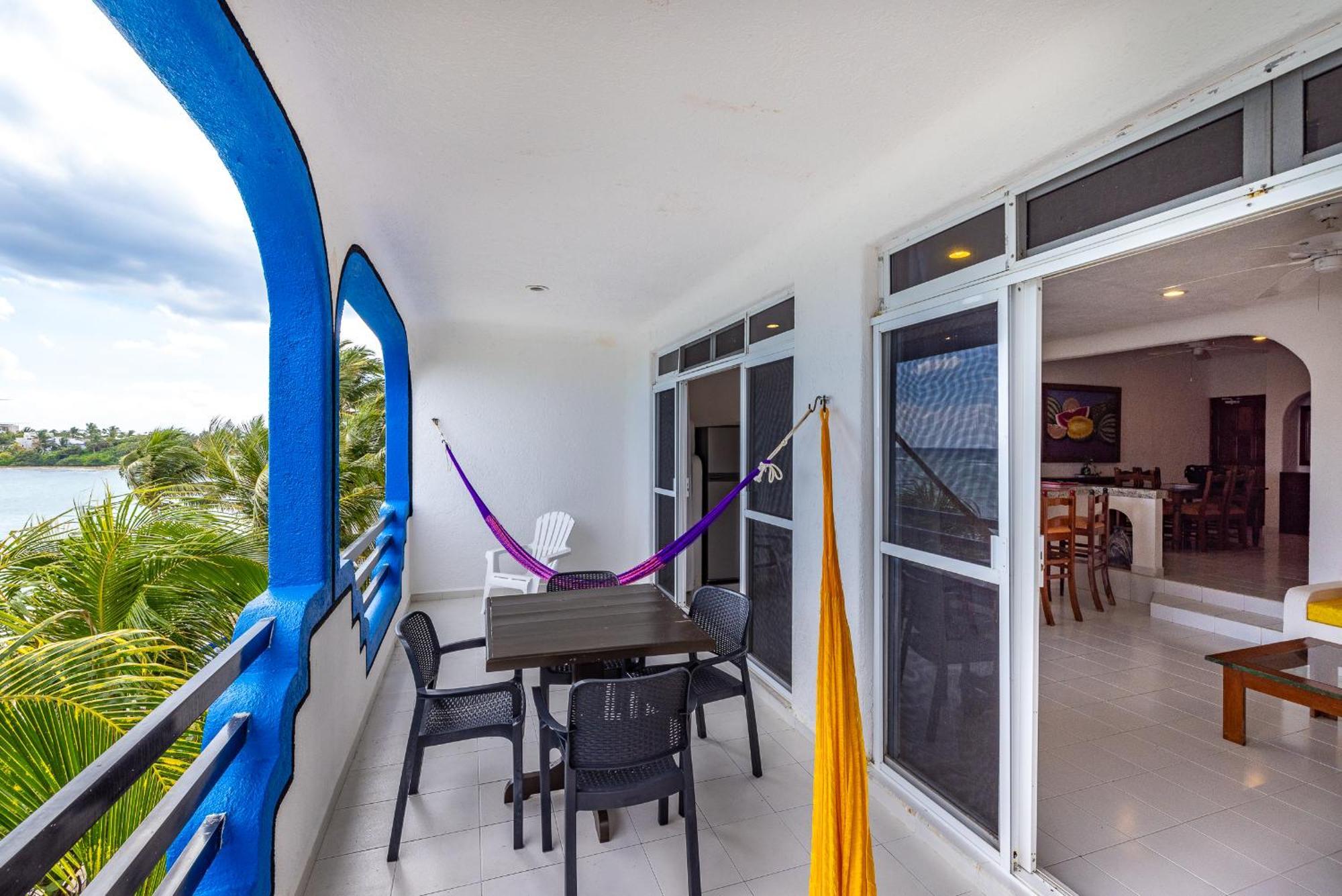 Hotel Del Sol Beachfront