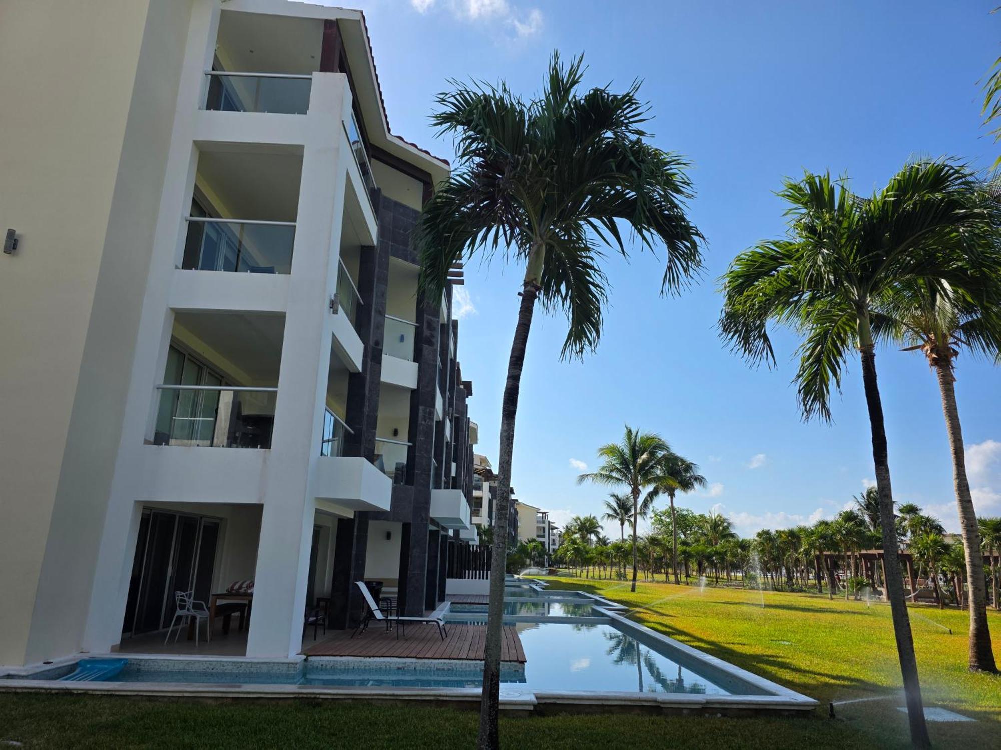 Mareazul Luxury Swim-up And Private Club Apartamento *
