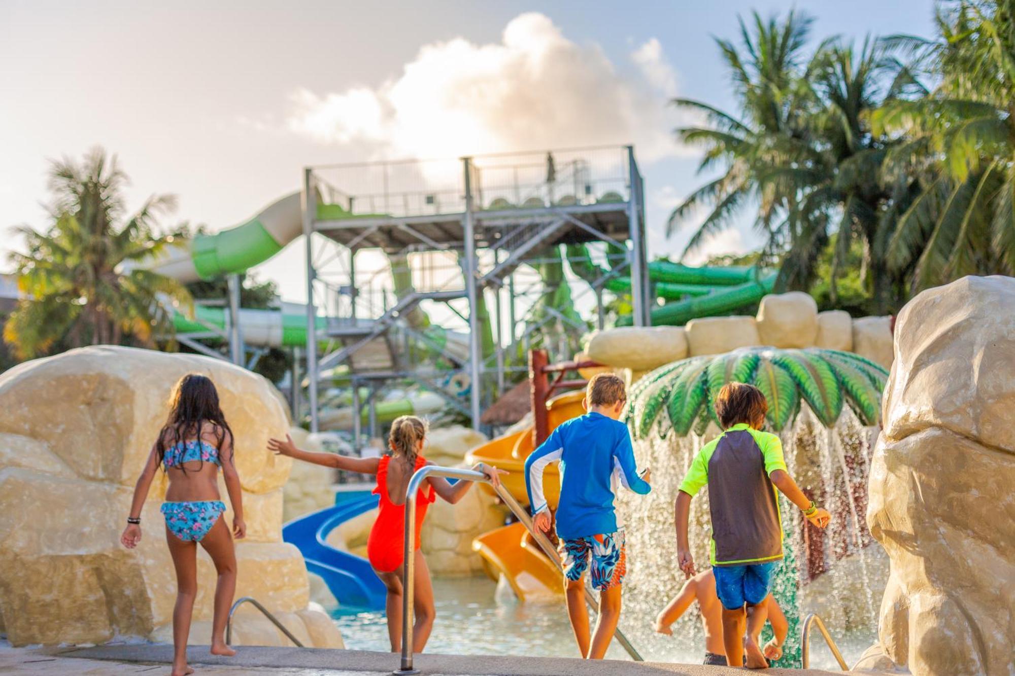 Sandos Caracol Eco Resort & Water Park (Adults Only) Resort Playa del Carmen
