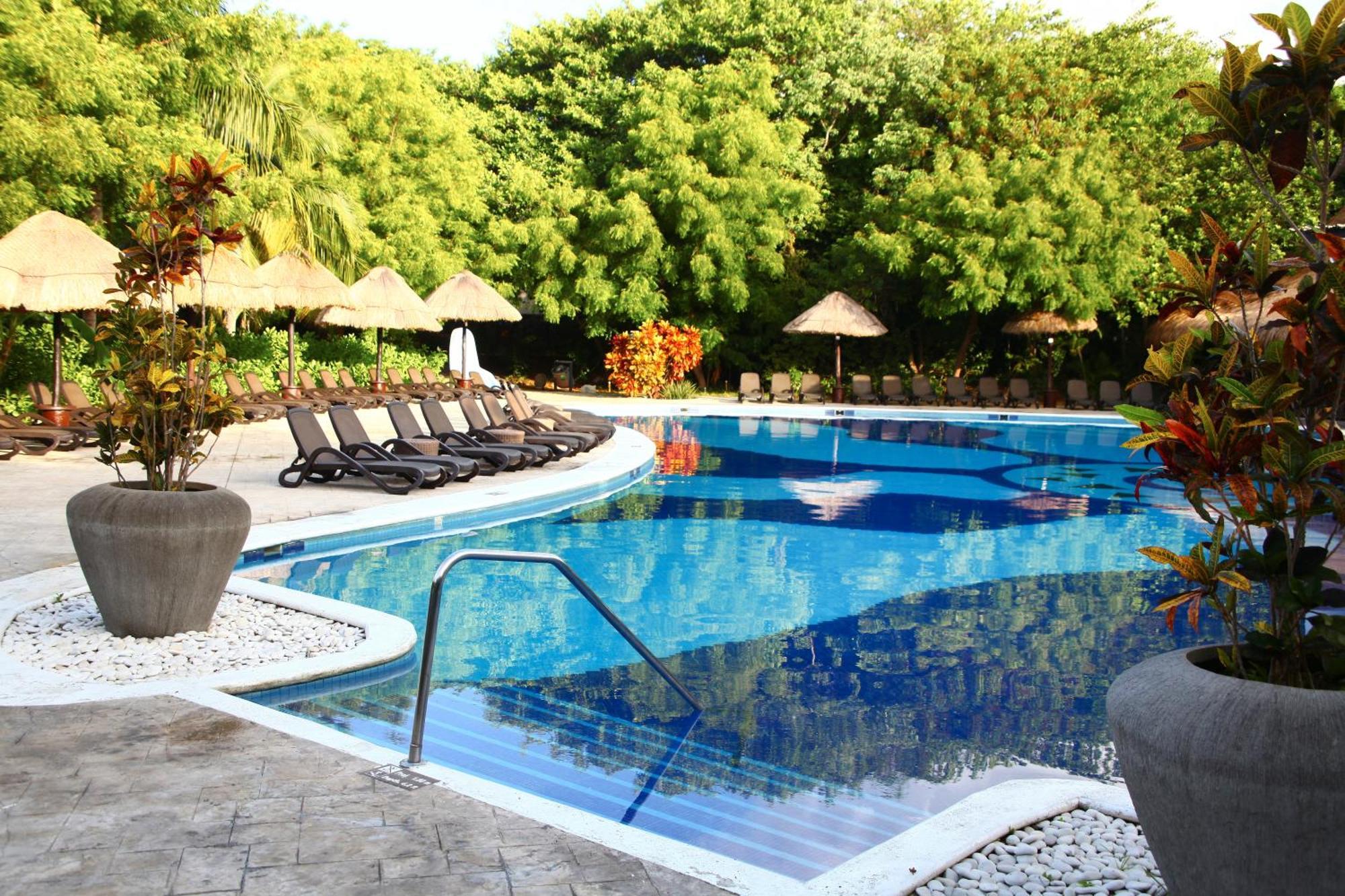 Sandos Caracol Eco Resort & Water Park (Adults Only) Resort Playa del Carmen