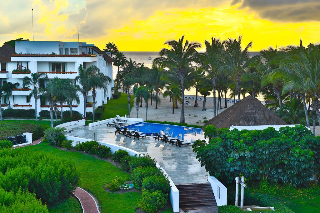 At Residencias Reef Apartment *