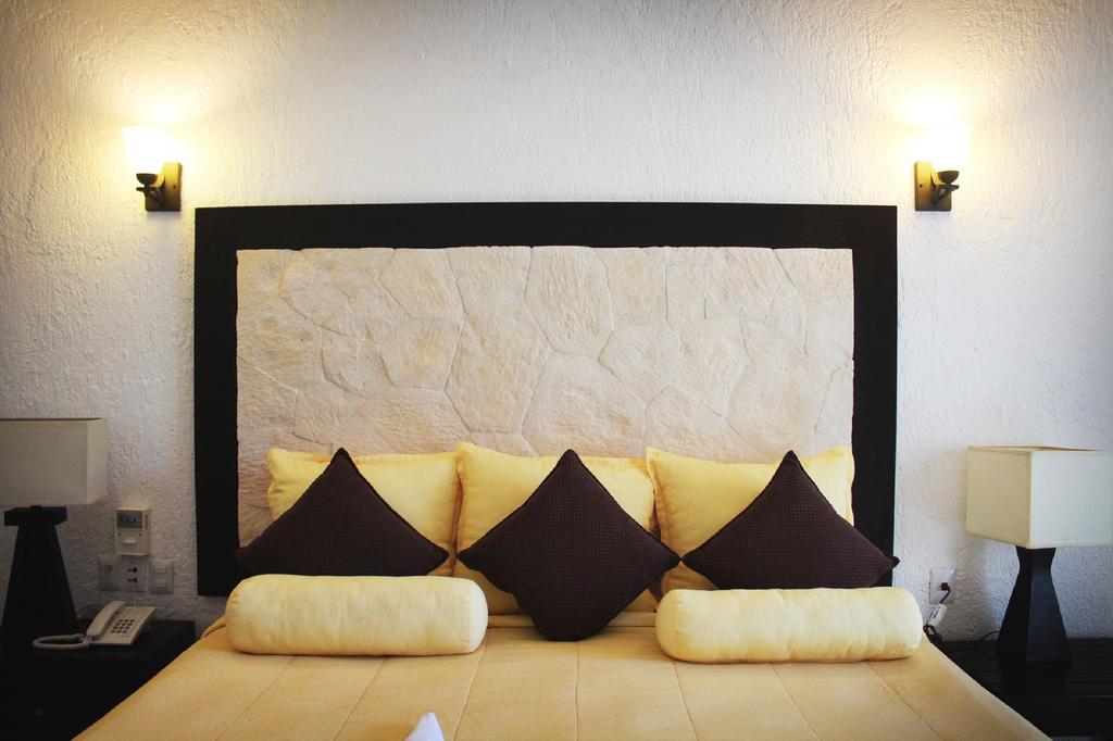 Hotel Club Caribe 3*