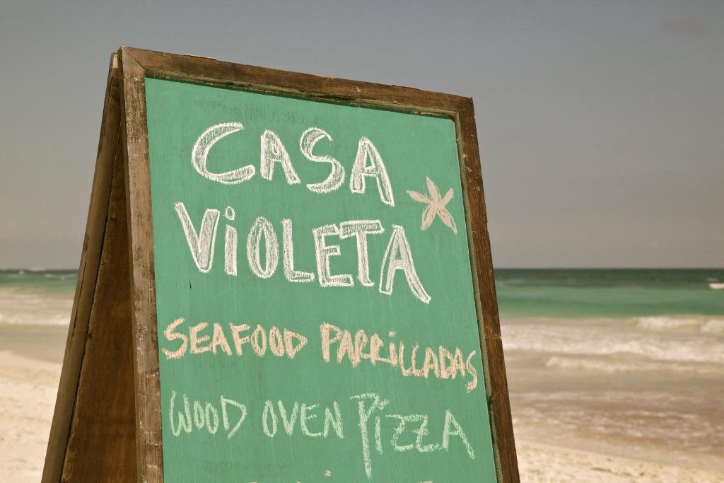 Casa Violeta 3*