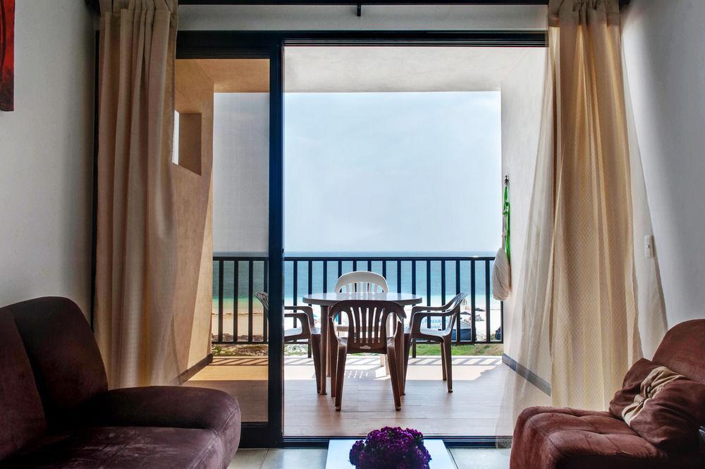 Vela's Ocean Front 3* Puerto Morelos