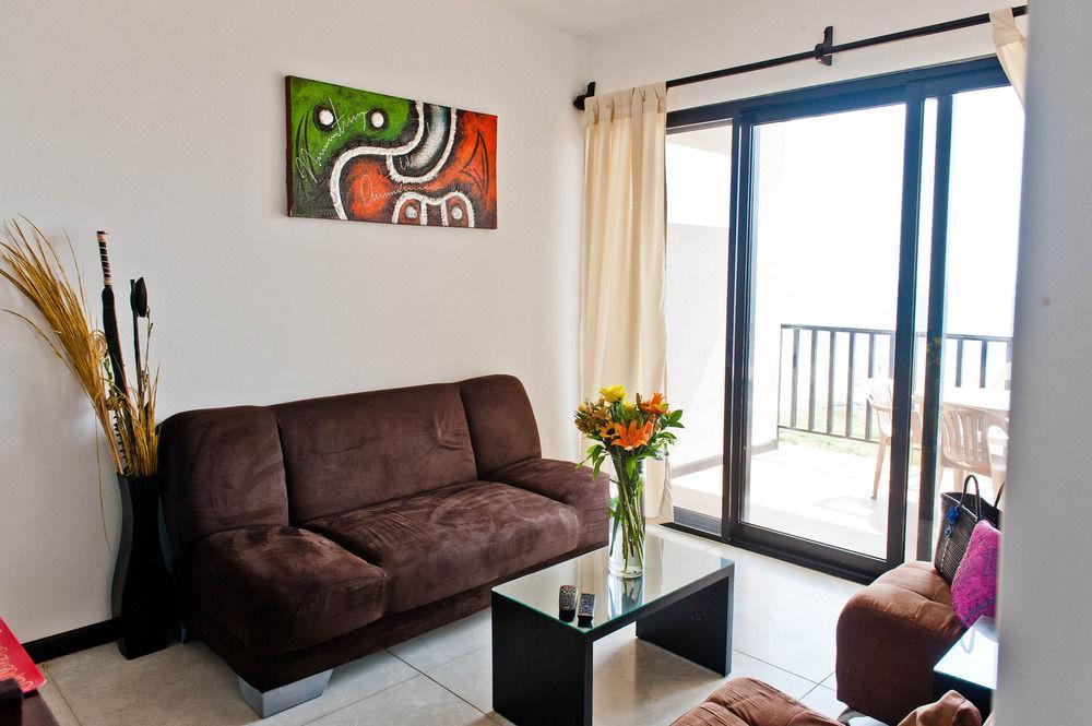 Vela's Ocean Front Aparthotel Puerto Morelos