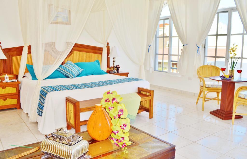 Corales Hotel Puerto Morelos