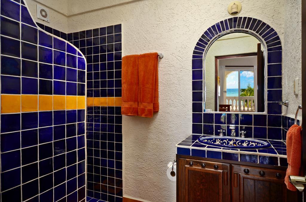 Villa Chango - Beachfront *