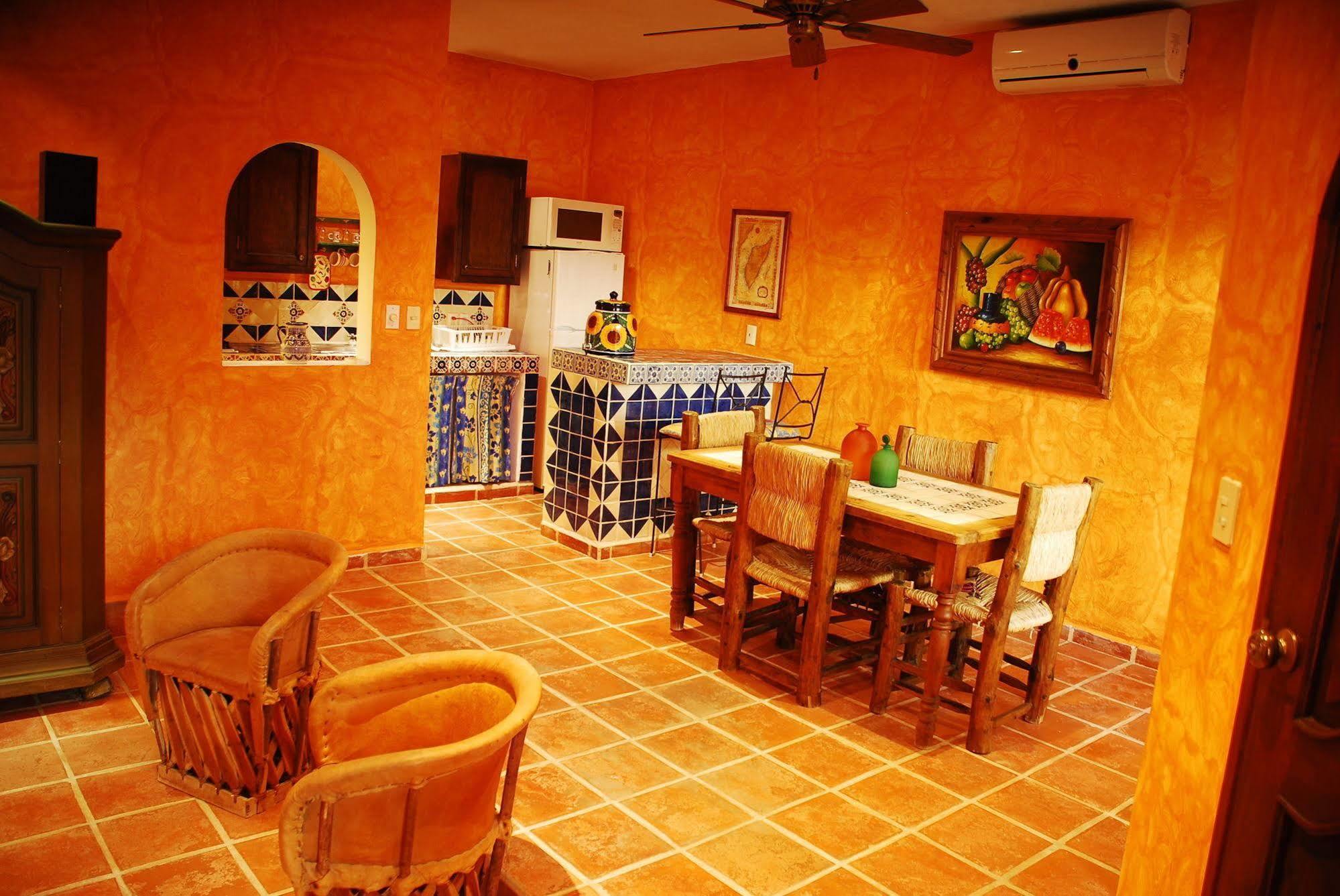 Casa Colonial Cozumel