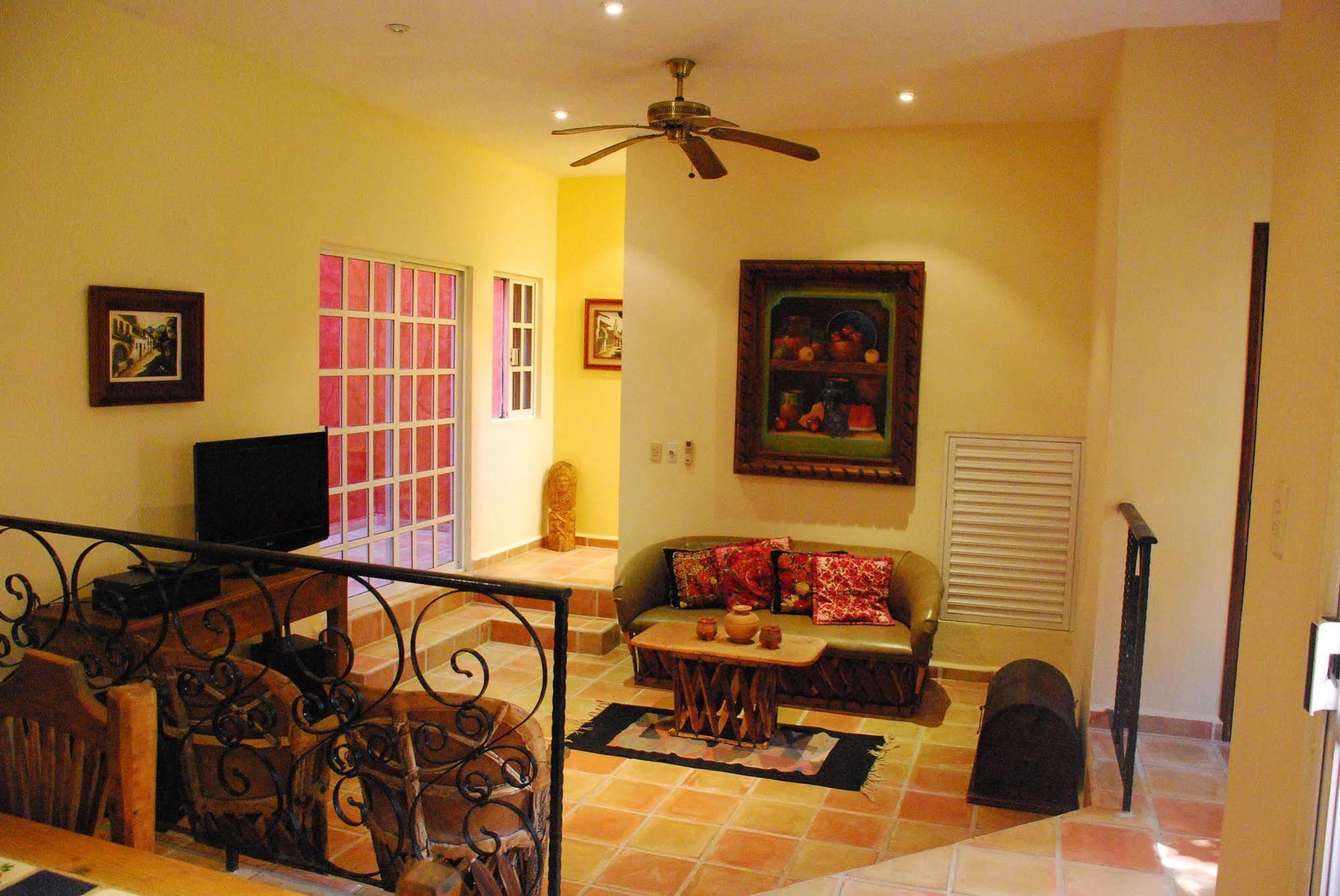 Casa Colonial