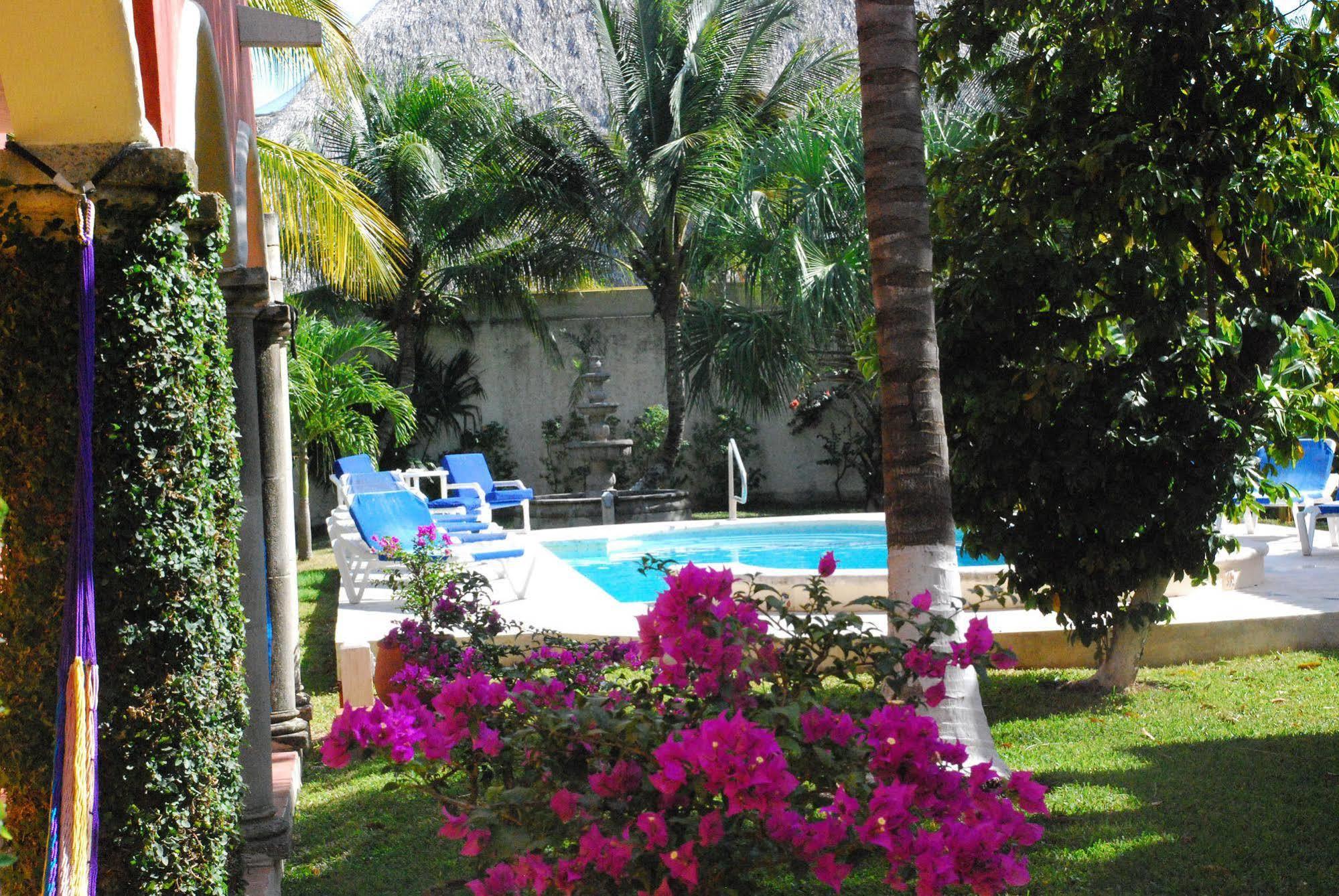 Casa Colonial *