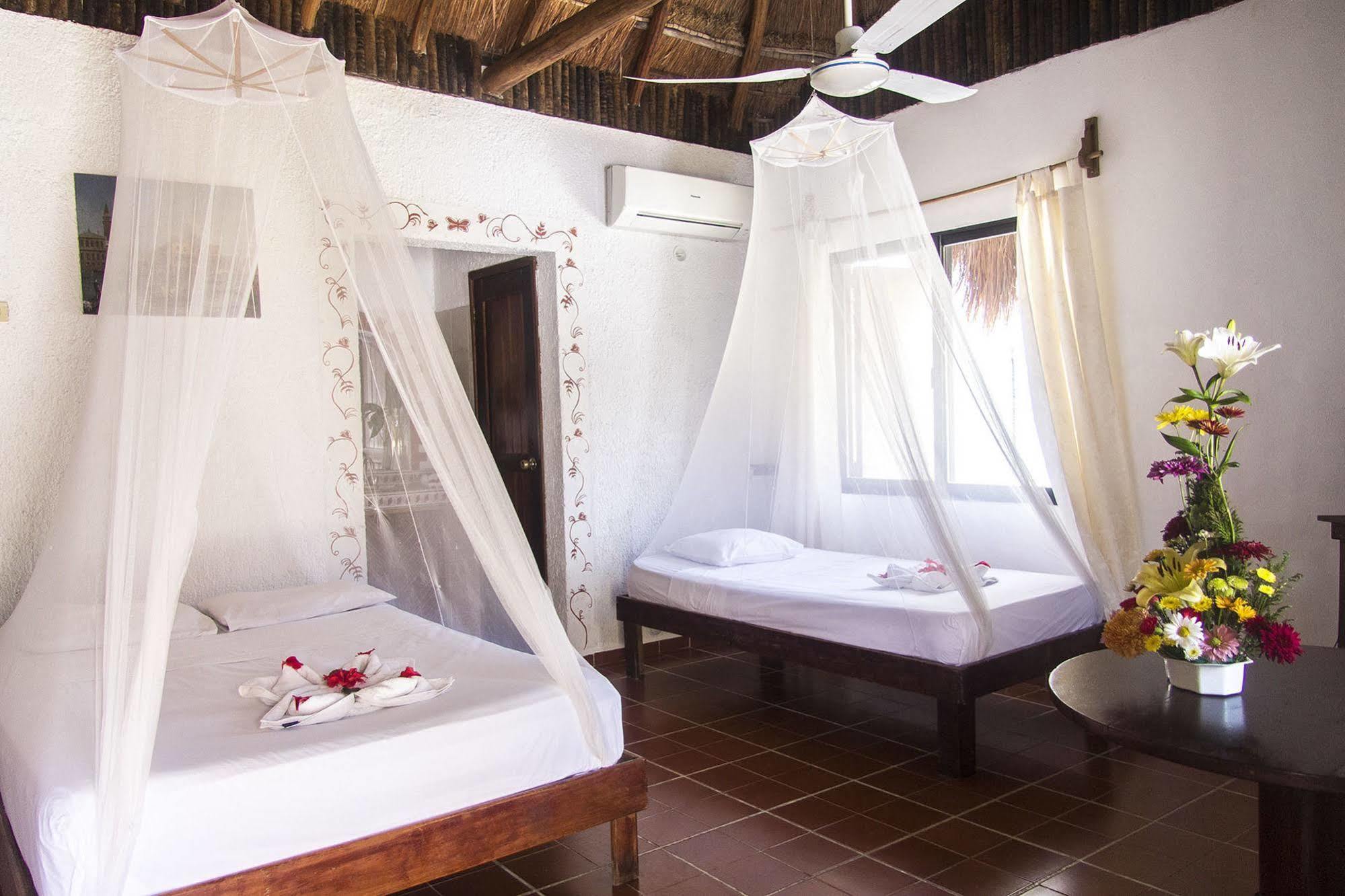 L Hotelito Hotel 3*