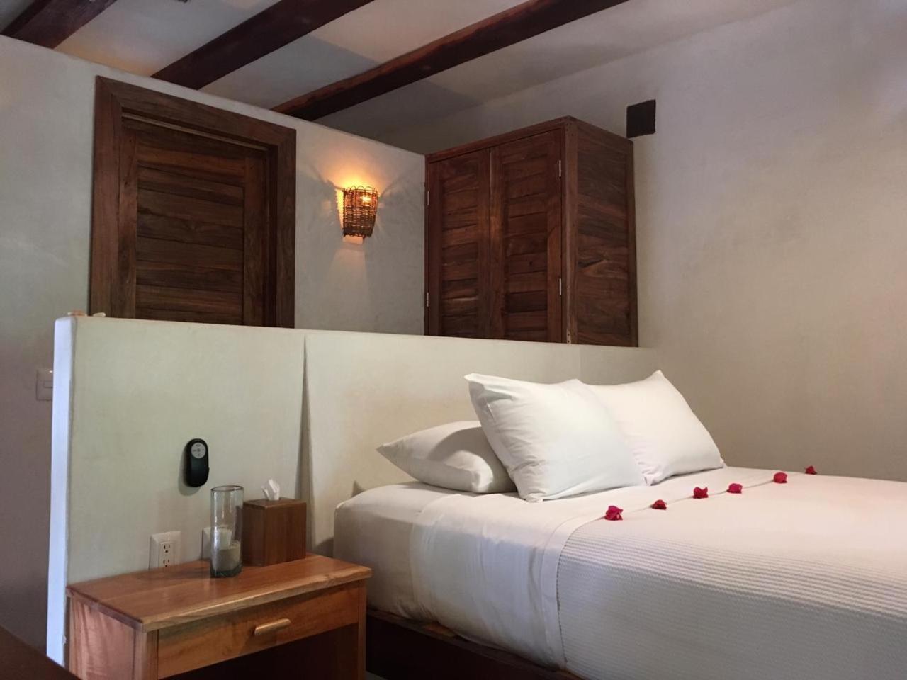 Casa Violeta Hotel