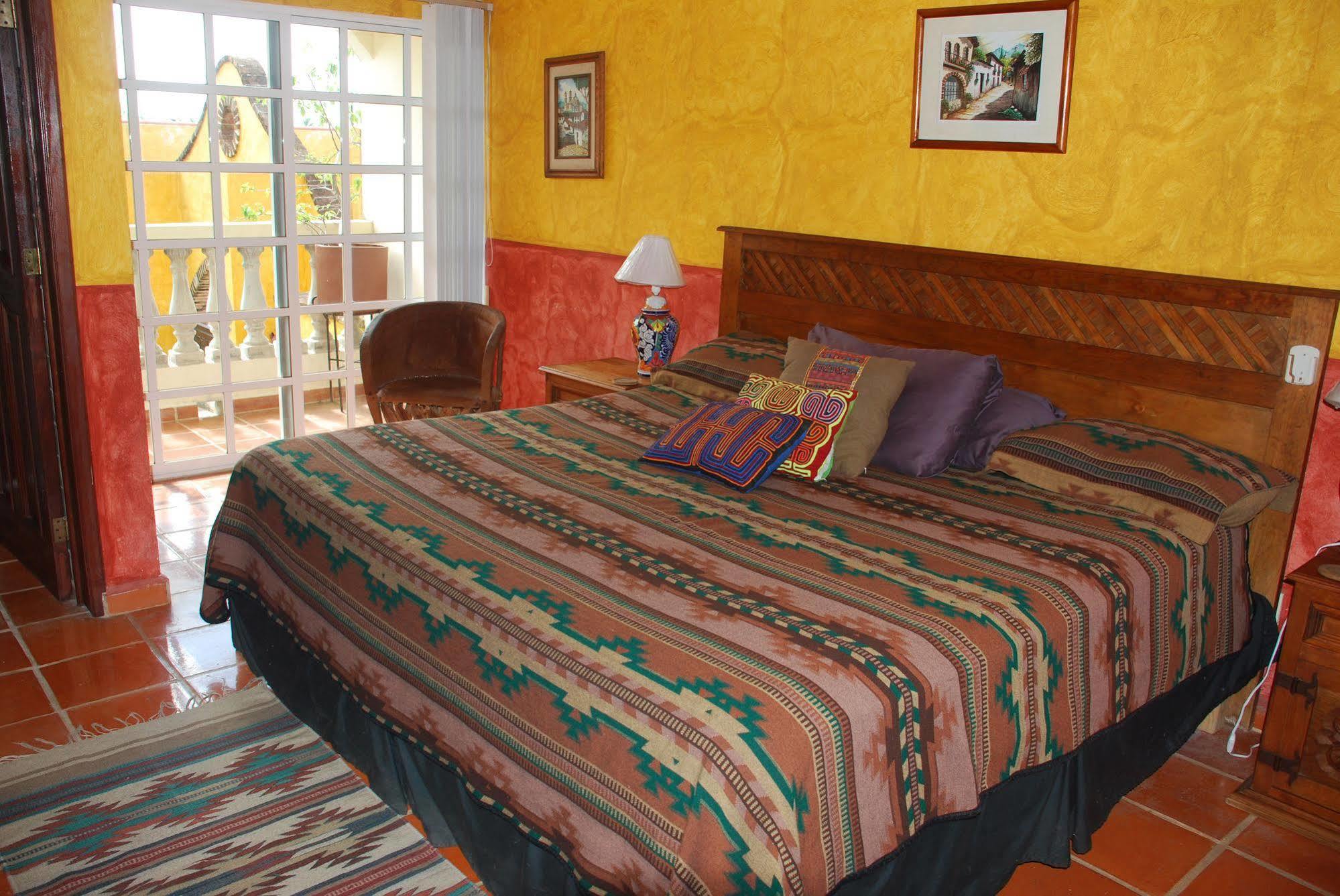 Casa Colonial Holiday home *