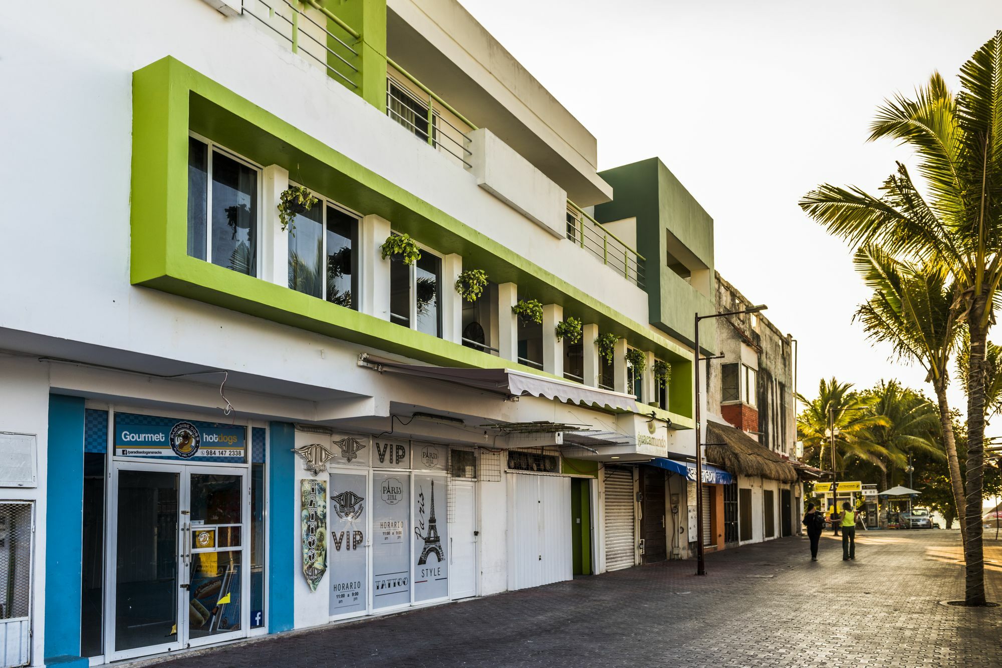 Guacamundo 5th. Ave Hostal *
