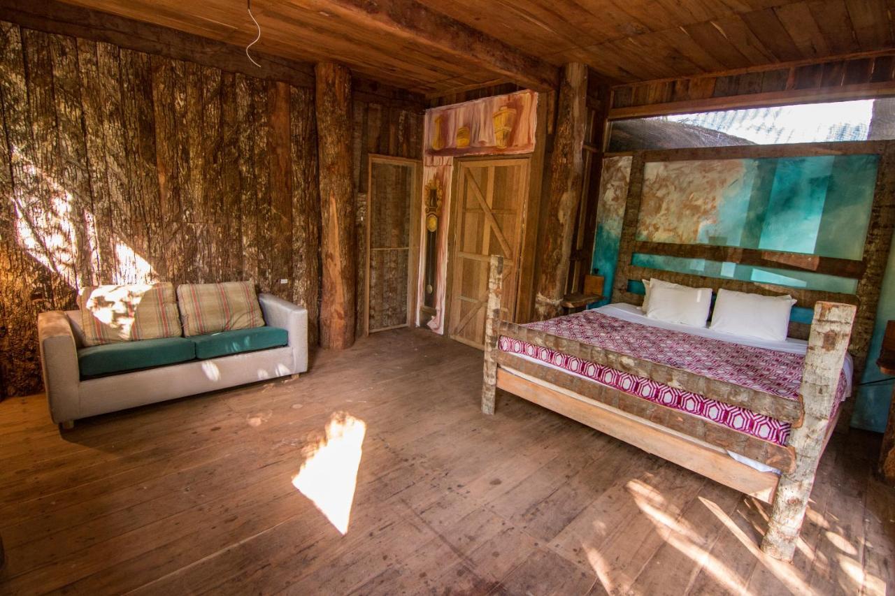 Albergue Bambu Gran Palas Hostal Party *